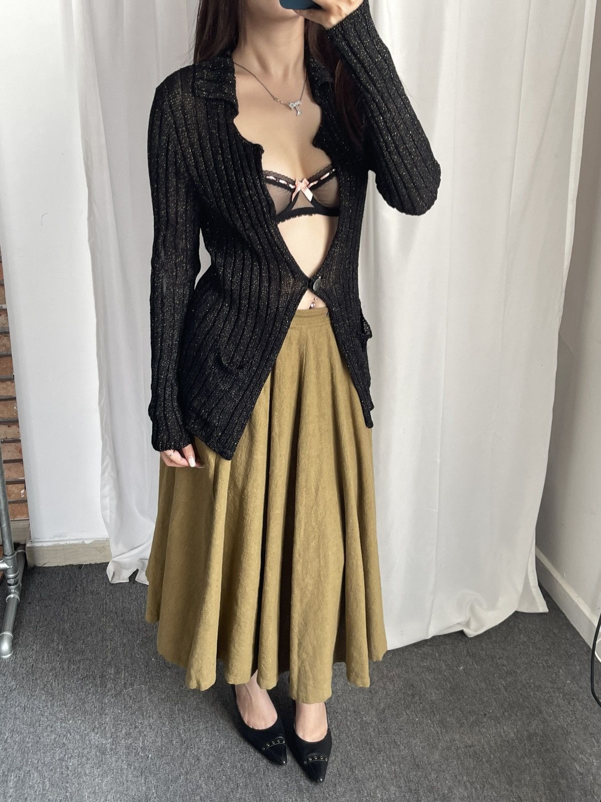 Yohji Yamamoto 80s Yohji Yamamoto Button-Tab Paneled Midi Skirt Size 26" / US 2 / IT 38 - 7 Thumbnail