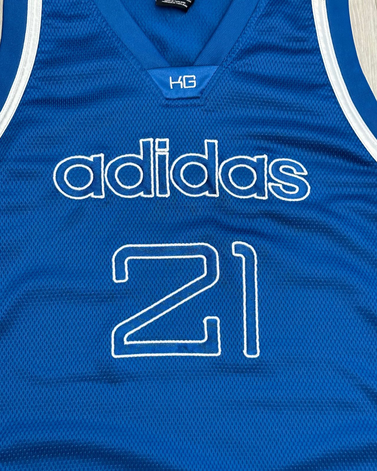 Adidas Vintage 2005 Adidas Kevin Garnett Basketball Jersey - Medium Size US M / EU 48-50 / 2 - 3 Thumbnail