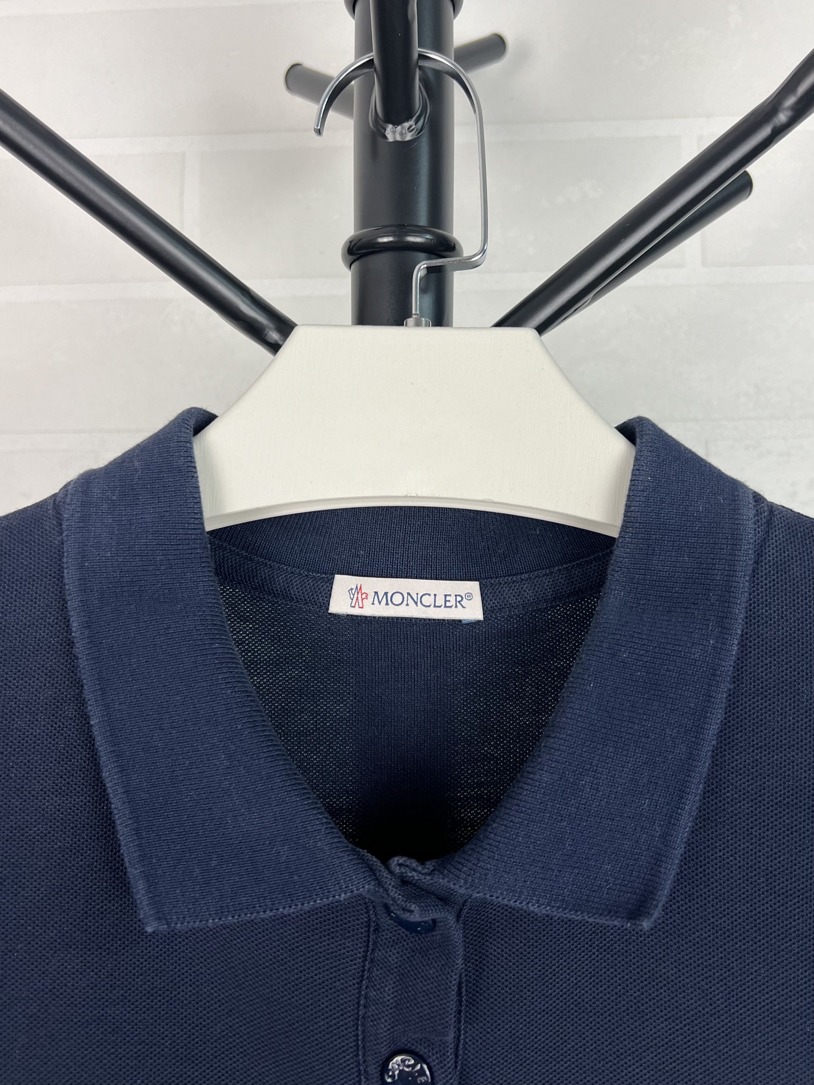 Moncler MONCLER Polo Shirt Cotton Short Sleeve Slim 4 Button Side Size US S / EU 44-46 / 1 - 4 Thumbnail
