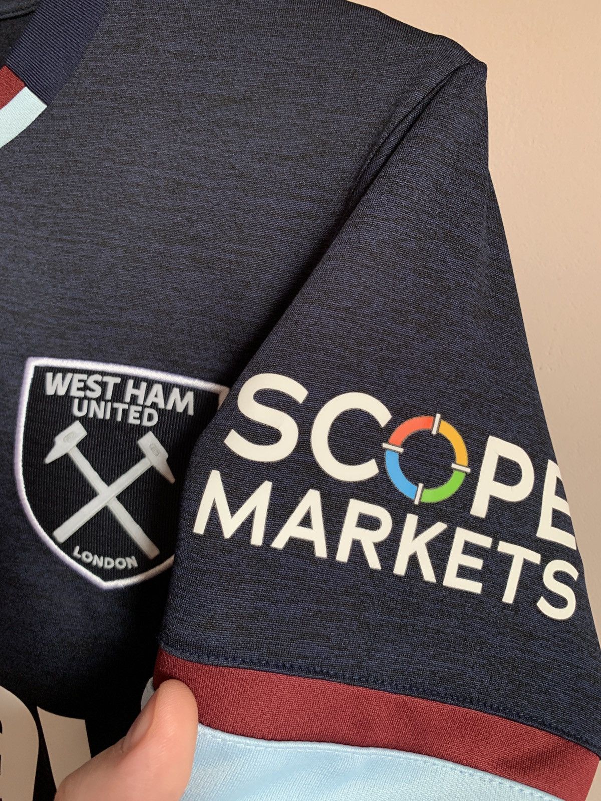 Umbro West Ham United Third Football Shirt Umbro Soccer Jersey S Size US S / EU 44-46 / 1 - 9 Thumbnail