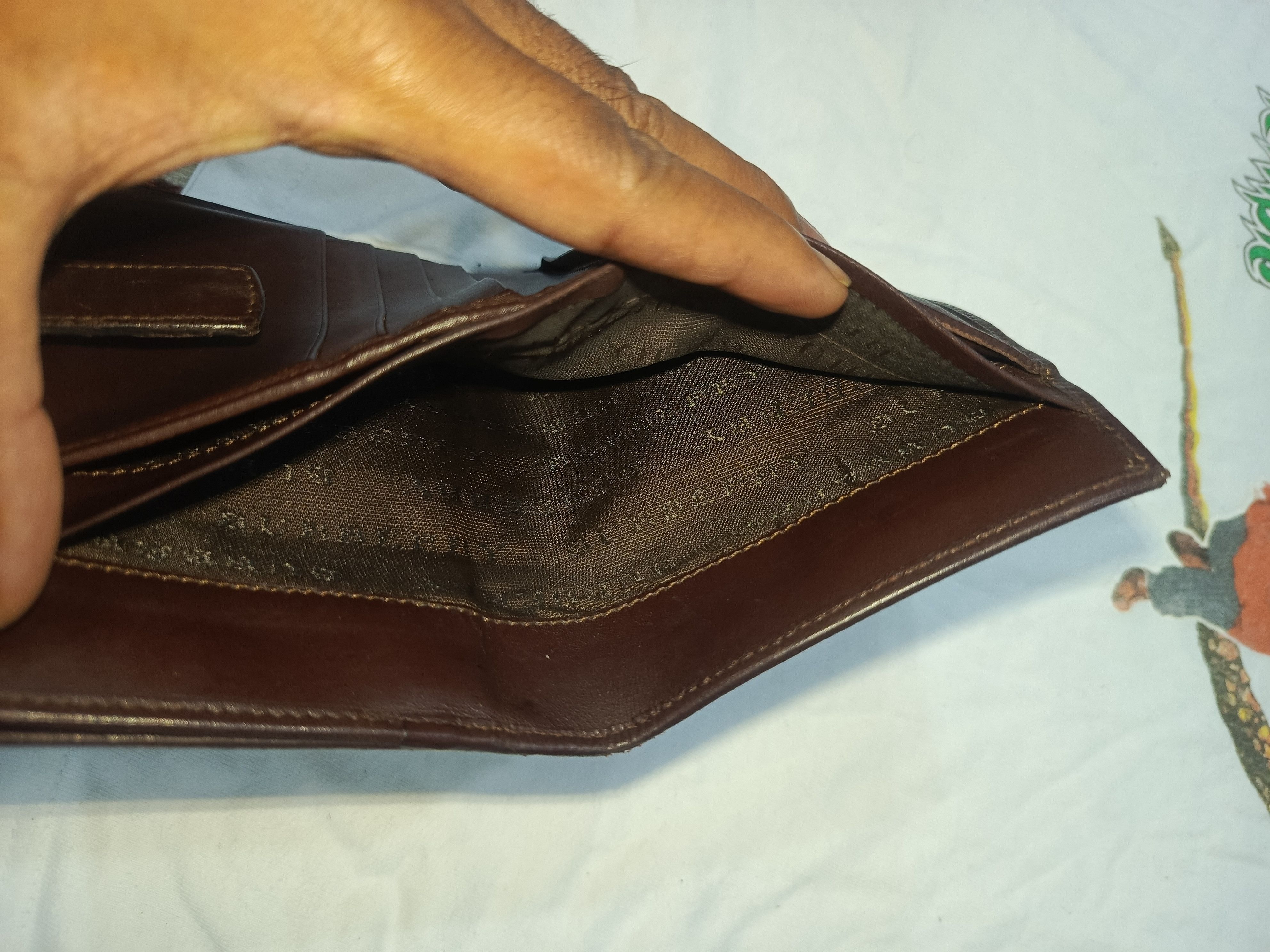 Burberry Burberry Buckle Haymarket Wallet Unisex Size ONE SIZE - 5 Thumbnail