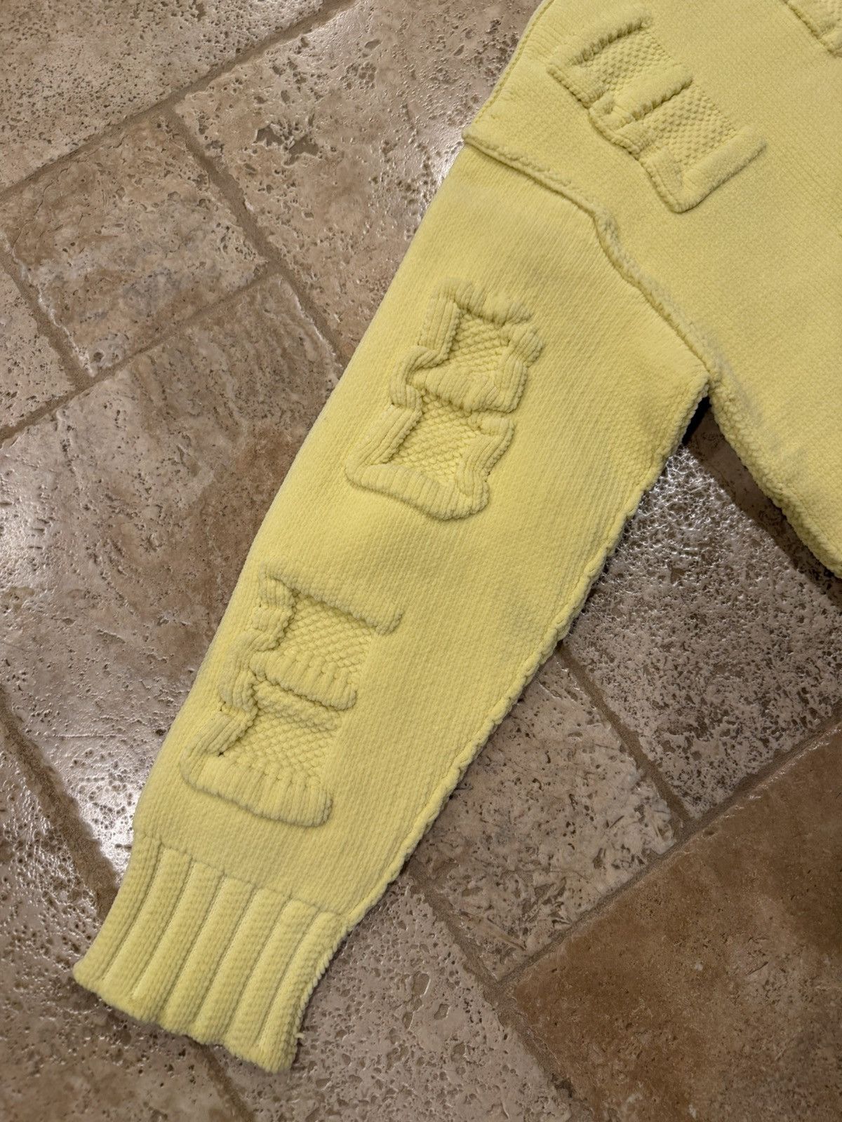 Bottega Veneta Bottega Veneta Yellow Alphabet Chenille Crewneck Sweater Size L / US 10 / IT 46 - 13 Thumbnail