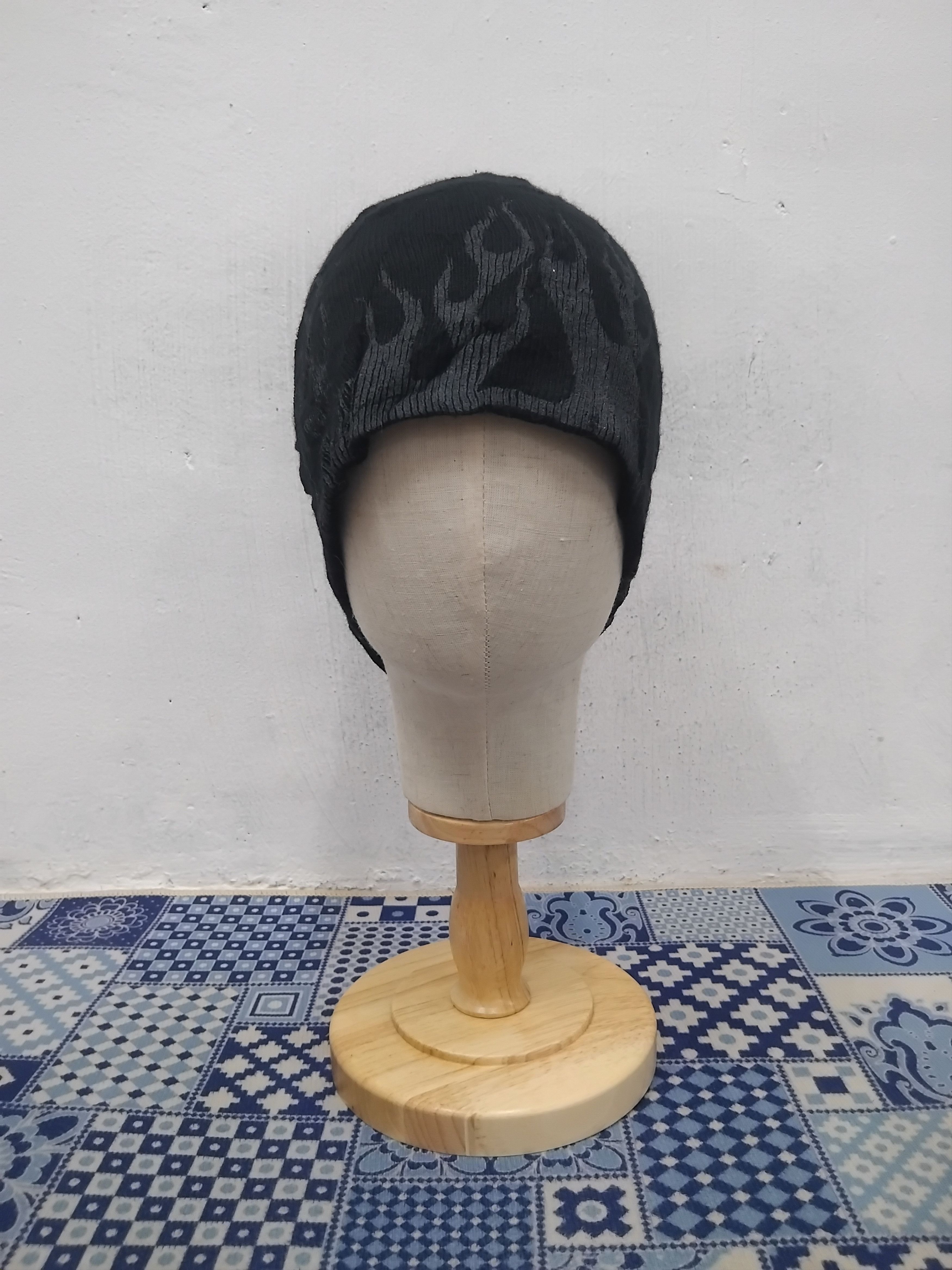 Japanese Brand 💥Blame black colour beanie hat Size ONE SIZE - 4 Thumbnail