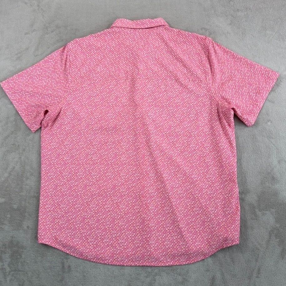 Tommy Bahama Tommy Bahama Island Zone Bahama Coast Paquito Geo IslandZone Pink Shirt Men XL Size US XL / EU 56 / 4 - 5 Thumbnail
