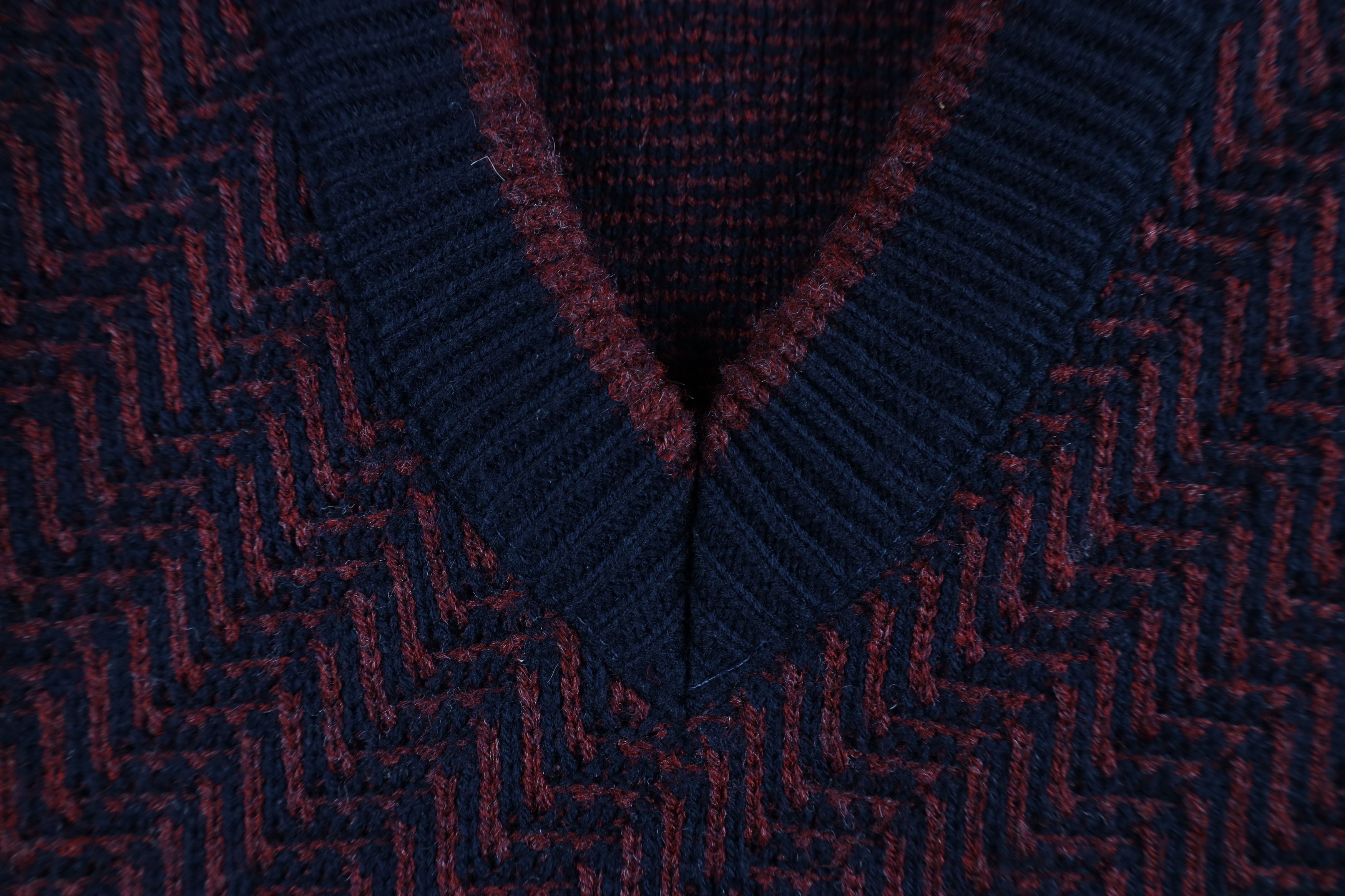 Vintage Vintage 90s Streetwear Zig Zag Wavy Knit V-Neck Sweater Vest Size US XL / EU 56 / 4 - 5 Thumbnail