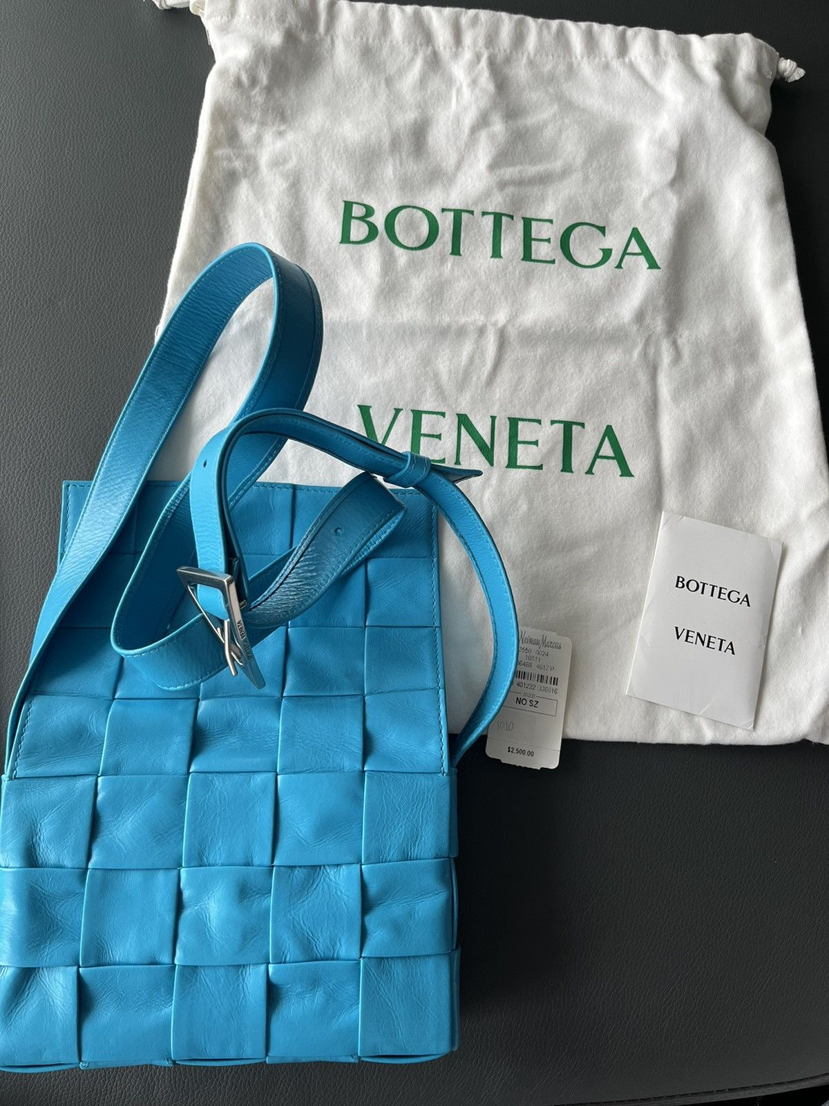 Bottega Veneta $3k value Super Runway Brand New Cassette Bag Waxed Leather Size ONE SIZE - 20 Thumbnail