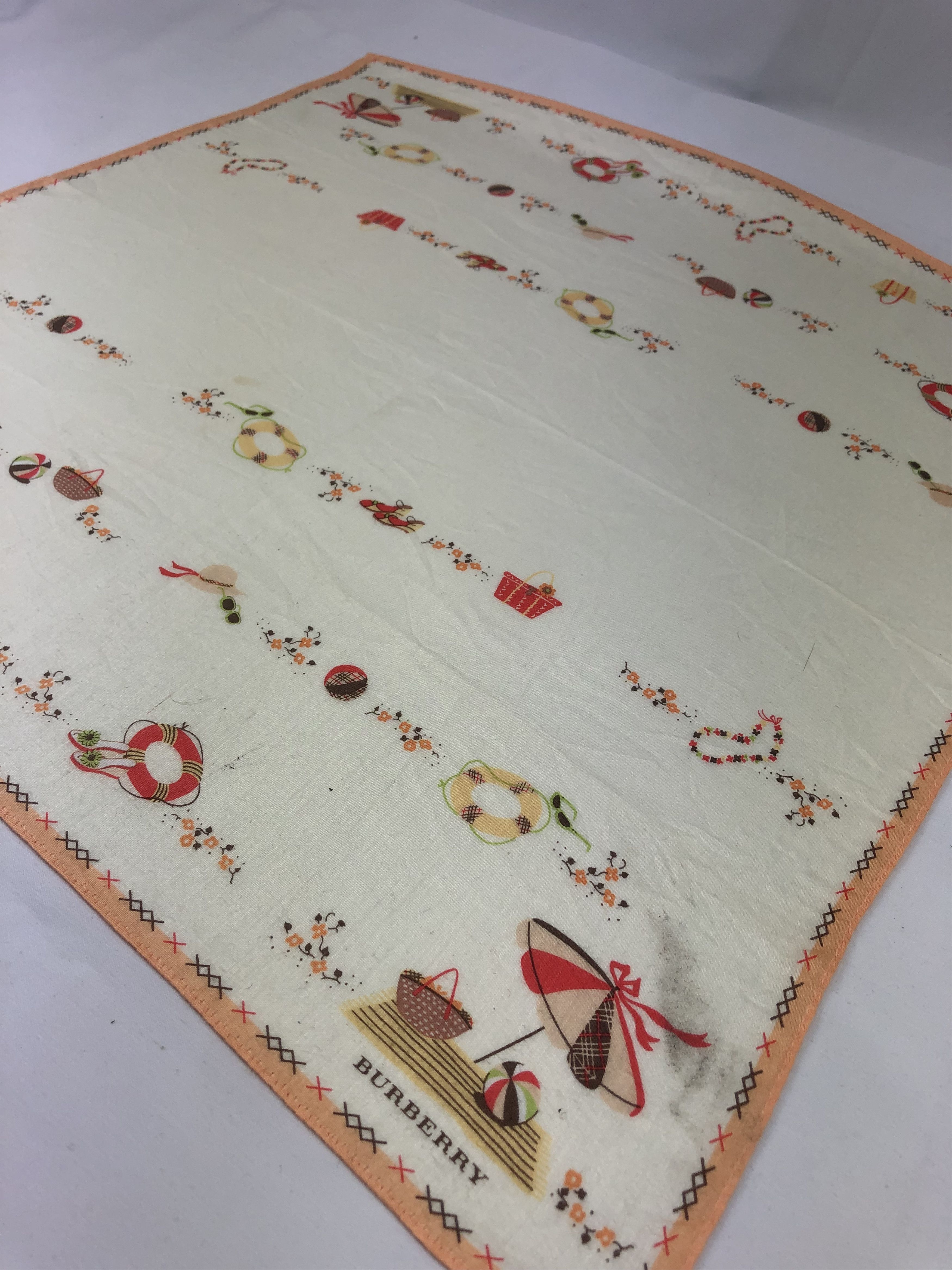 Burberry Burberry Handkerchief / Bandana / Neckerchief Size ONE SIZE - 4 Thumbnail