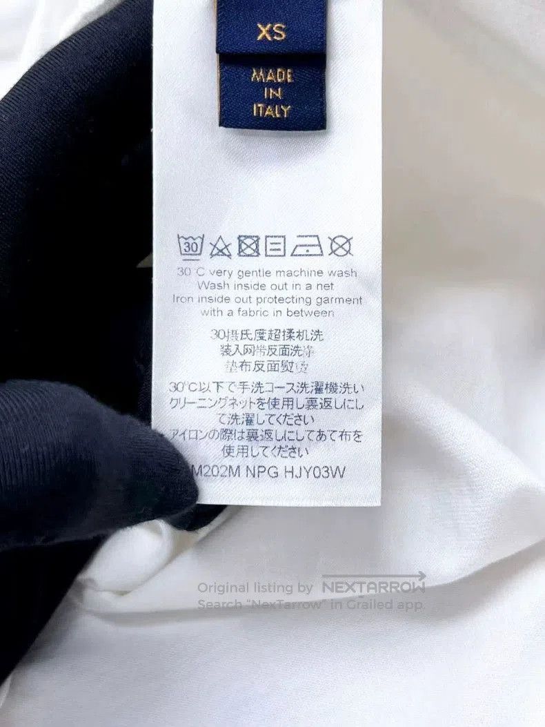 Louis Vuitton Louis Vuitton White Logo Embroidered Short Sleeve. Size US XS / EU 42 / 0 - 7 Thumbnail