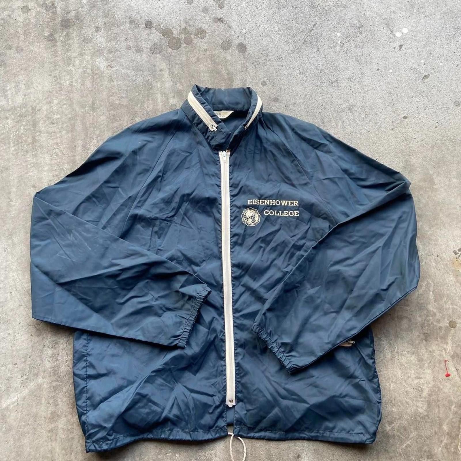 Other Vintage Eisenhower College Jacket Surfer Tag Made In Japan M Size US M / EU 48-50 / 2 - 1 Thumbnail