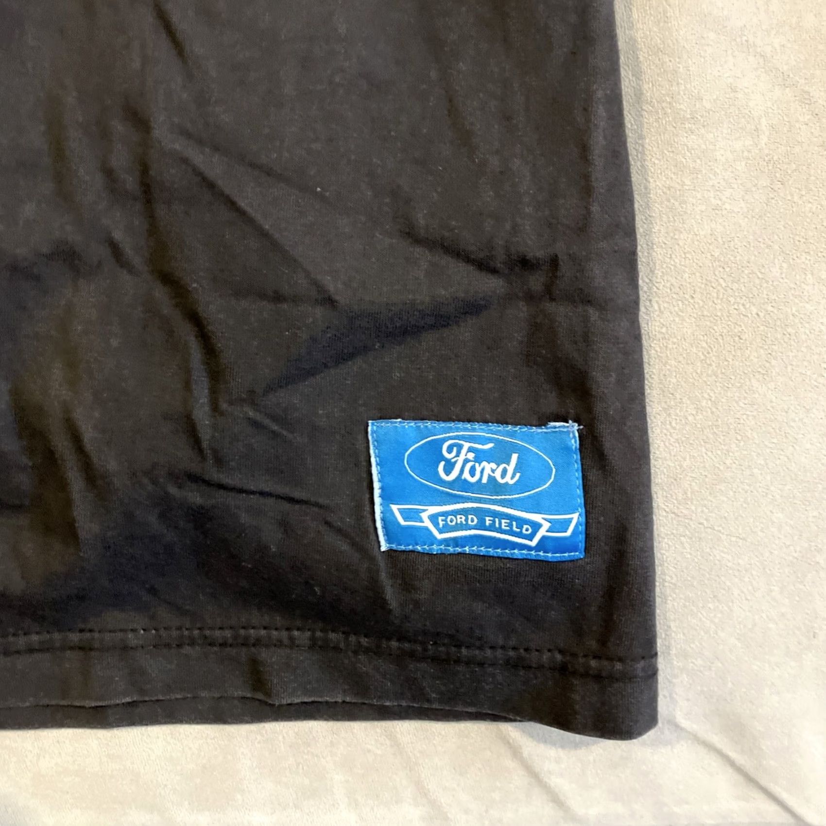 Ford VINTAGE Ford Field Detroit Lions Classic Lions Logo T-Shirt Men Large Gray logo Mens L Size US L / EU 52-54 / 3 - 2 Thumbnail