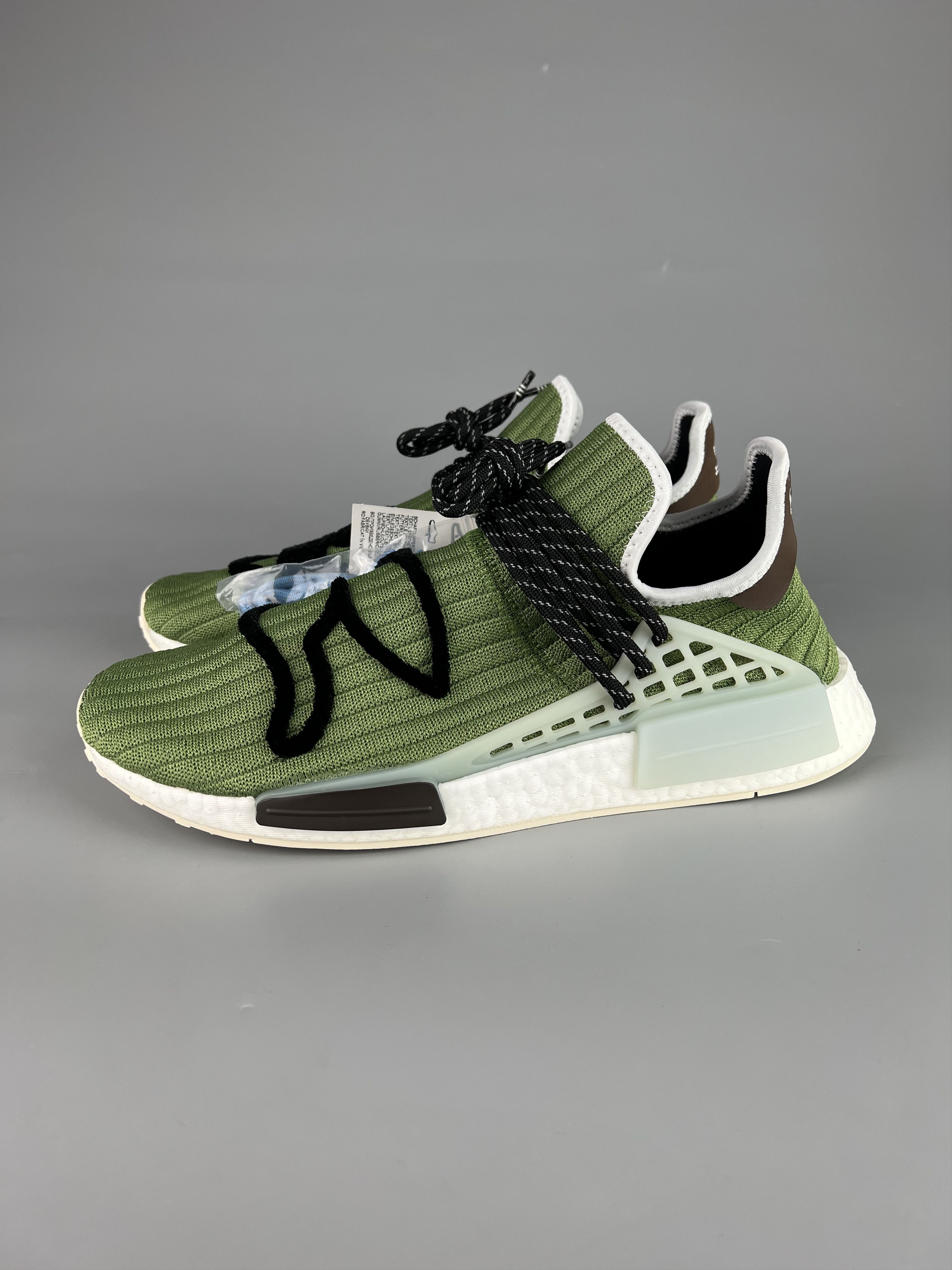 Adidas Adidas NMD HU Pharrel x BBC Dog Green Ice Cream US12.5 Size US 12.5 / EU 45-46 - 3 Thumbnail