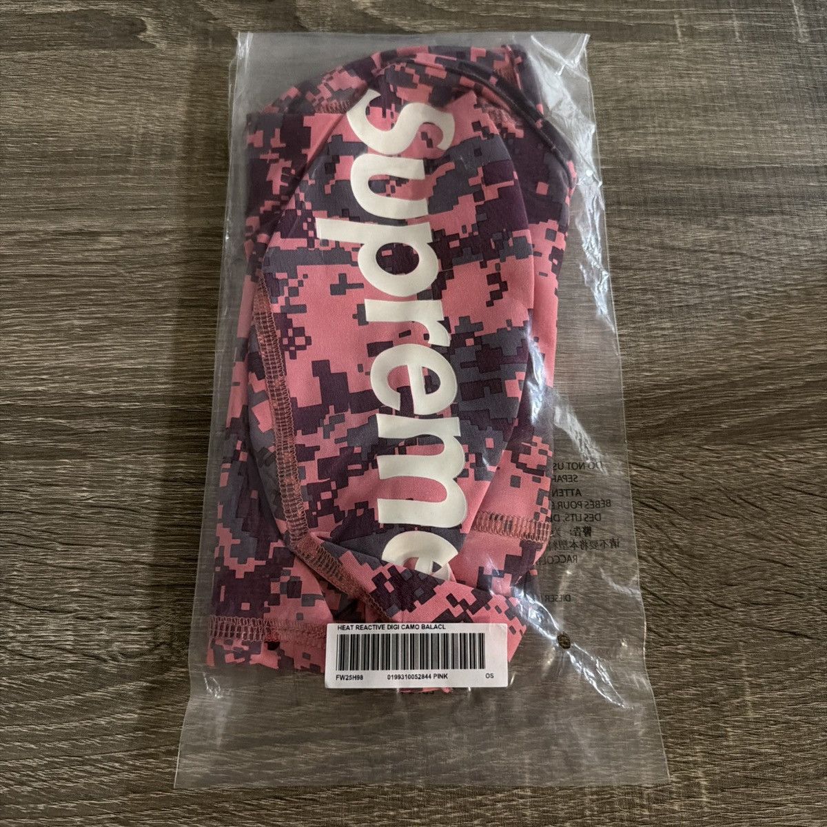 Supreme Supreme Heat Reactive Digi Camo Balaclava Pink Size ONE SIZE - 5 Thumbnail