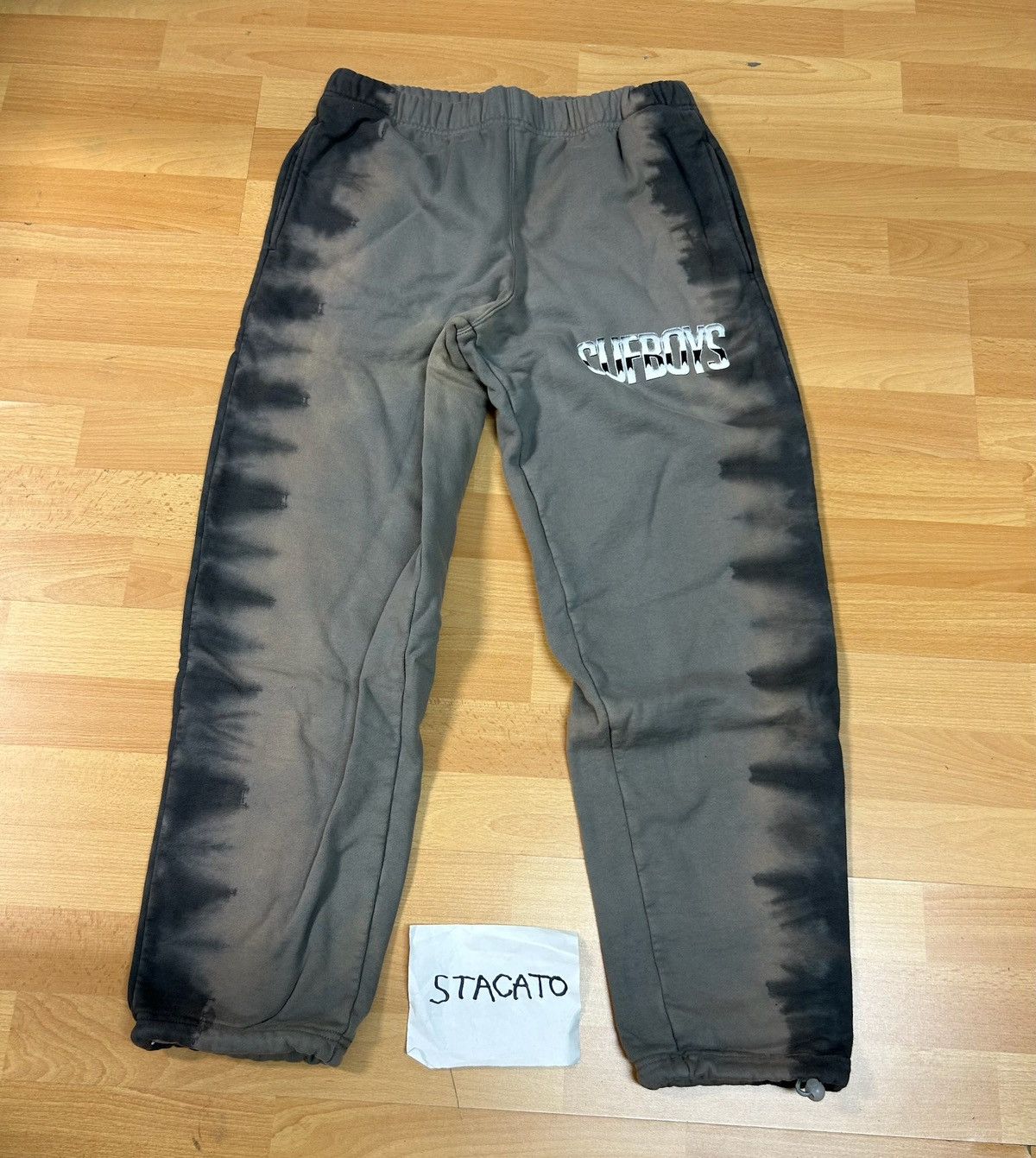 Rap Tees × Vintage CUFBOYS Tie Dye Sweatpants Grey Size US 32 / EU 48 - 1 Thumbnail