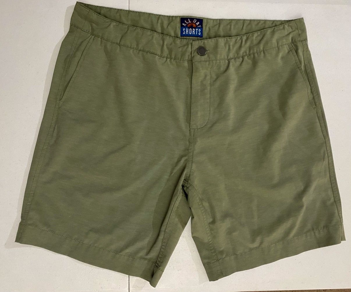Faherty Faherty All Day Shorts Trail Olive 36 9in Inseam Size US 36 / EU 52 - 1 Thumbnail