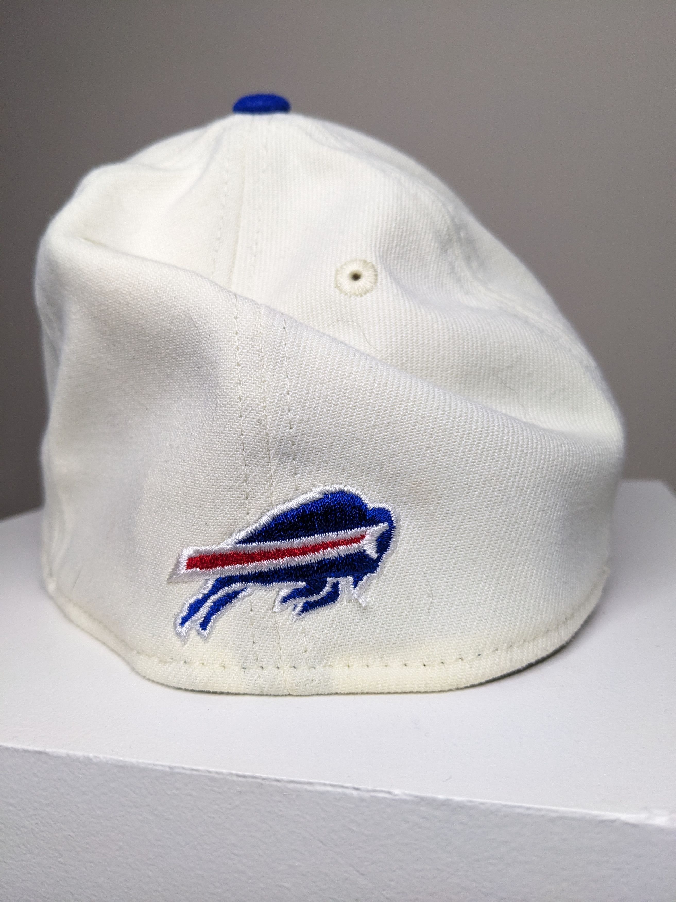 New Era Buffalo Bills New Era Hat Cap 39Thirty Size M/L Fitted NFL Size ONE SIZE - 6 Thumbnail