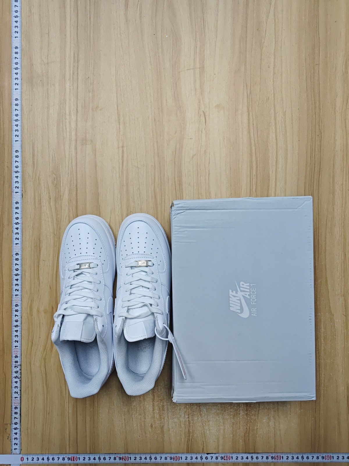 Nike Nike Airforce 1 Size US 8.5 / EU 41-42 - 4 Thumbnail