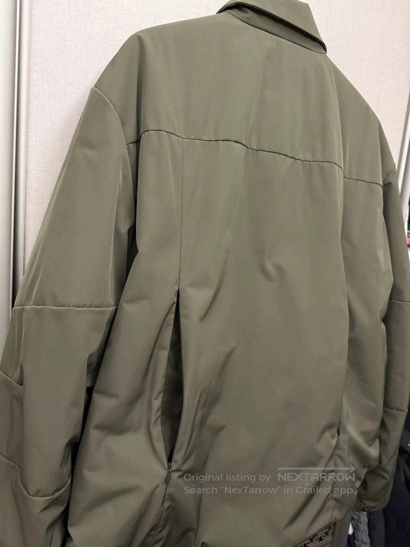 ROA Green XL Lightweight Jacket with Front Pockets. Size US XL / EU 56 / 4 - 3 Thumbnail