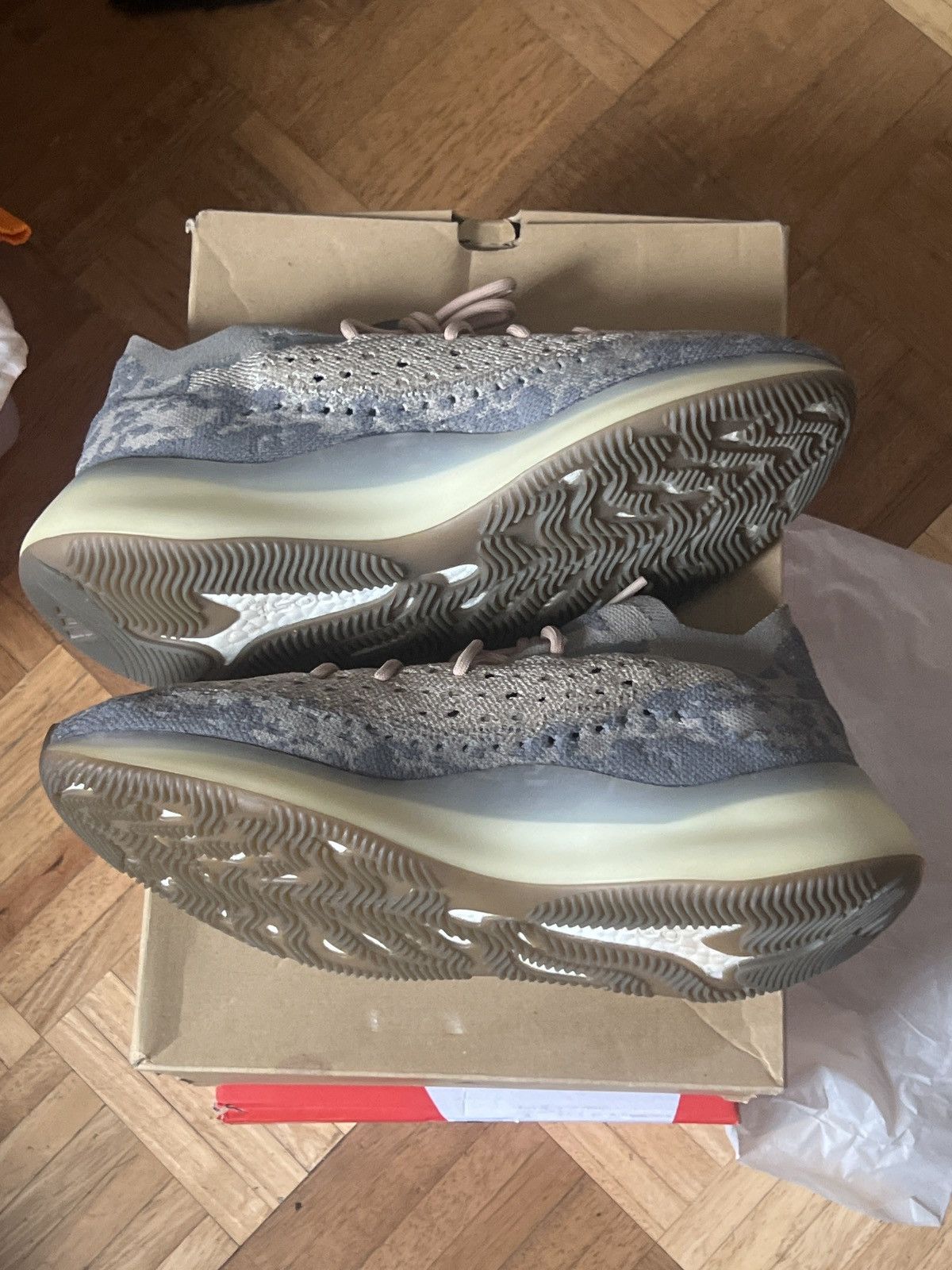 Adidas × Kanye West Yeezy Boost 380 Size US 13 / EU 46 - 3 Thumbnail