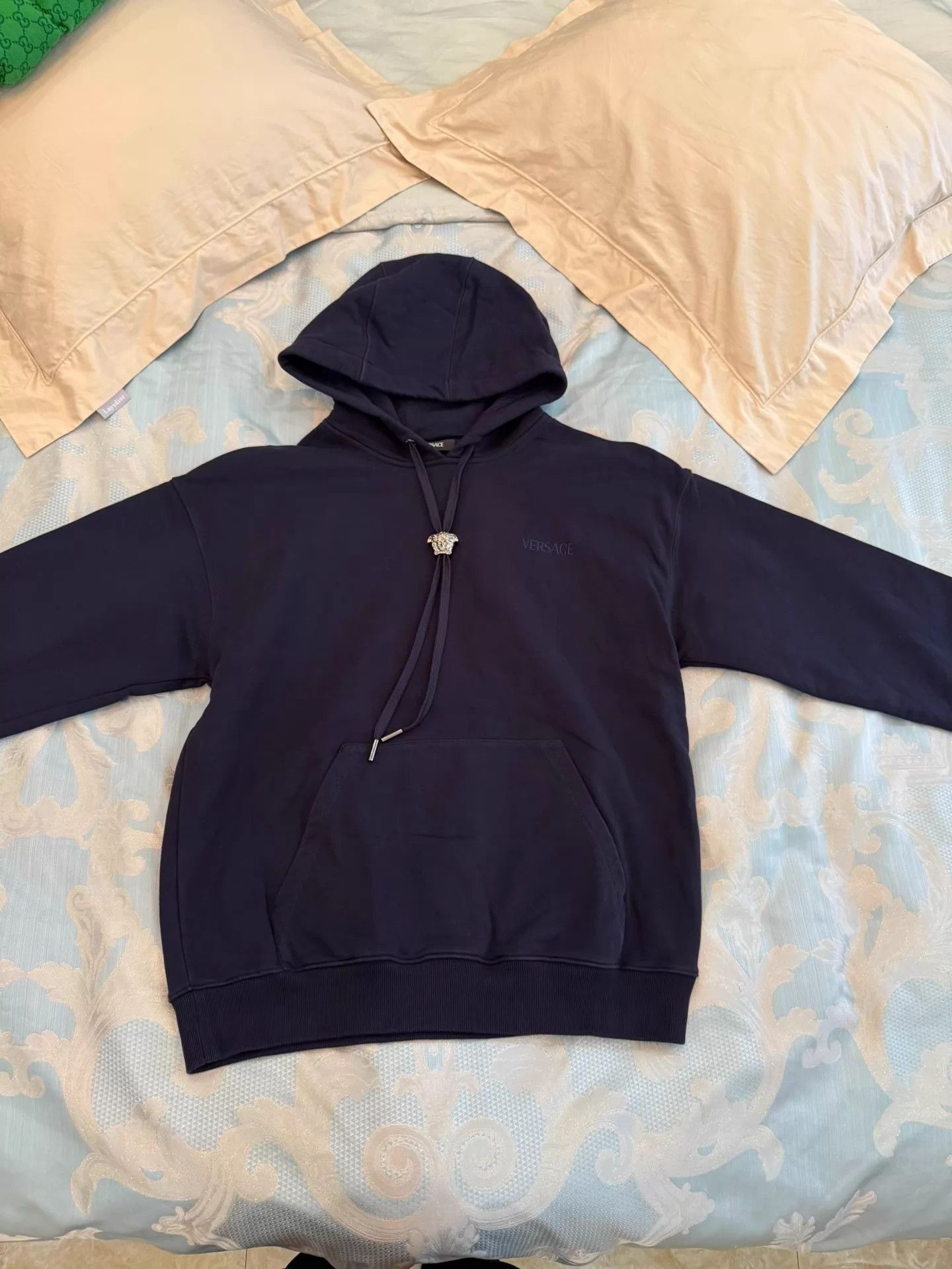 Versace Versace New Embroidered Logo Sweatshirt S (48) Size US M / EU 48-50 / 2 - 1 Thumbnail