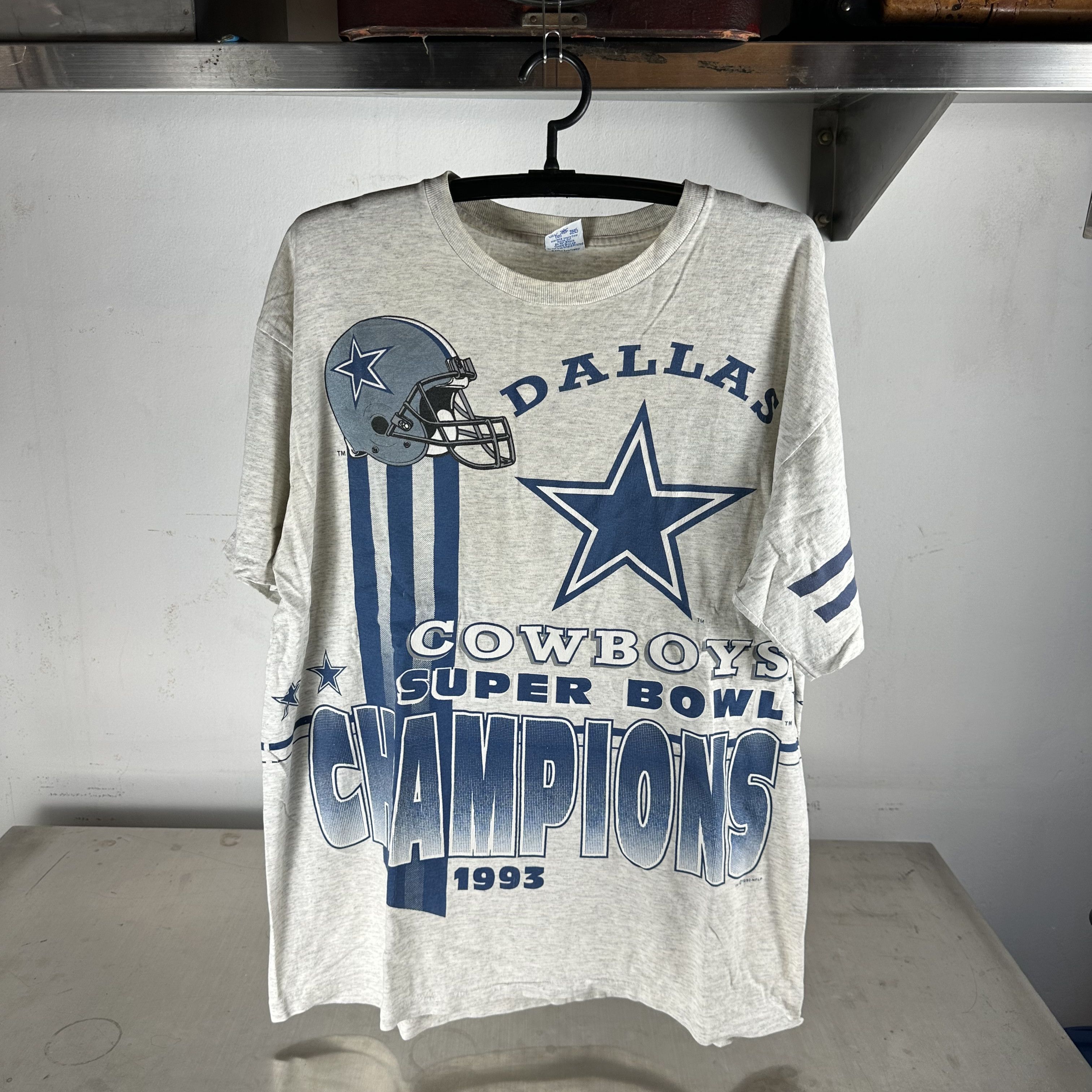Vintage ​1993 Dallas Cowboys NFL Super Bowl Champions Salem T-shirt Size US XL / EU 56 / 4 - 1 Thumbnail