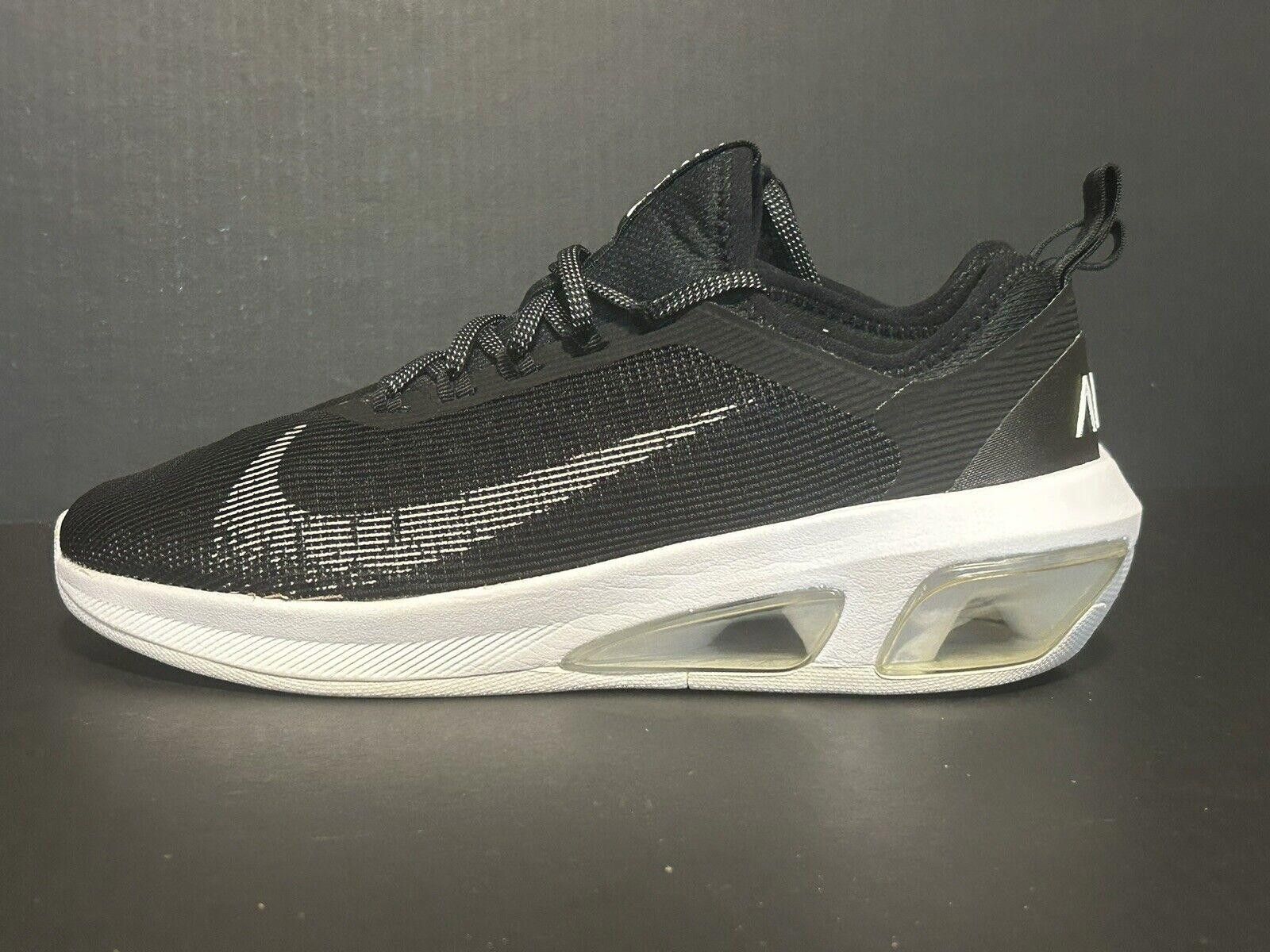 Nike Nike Air Max Fly AT2506-002 Men's Black/White Size 10 Size US 10 / EU 43 - 1 Thumbnail
