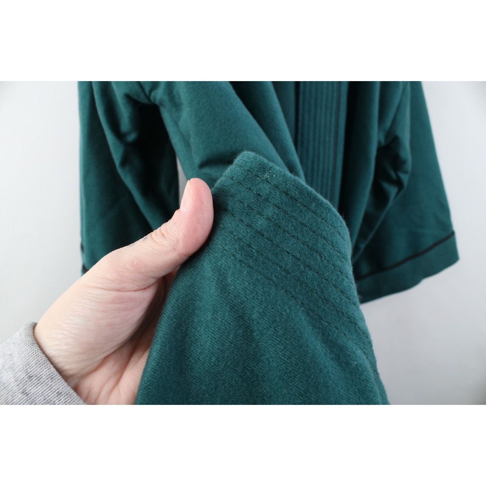 Vintage Vintage 90s Streetwear Belted Fleece Bath Robe Size US L / EU 52-54 / 3 - 6 Thumbnail