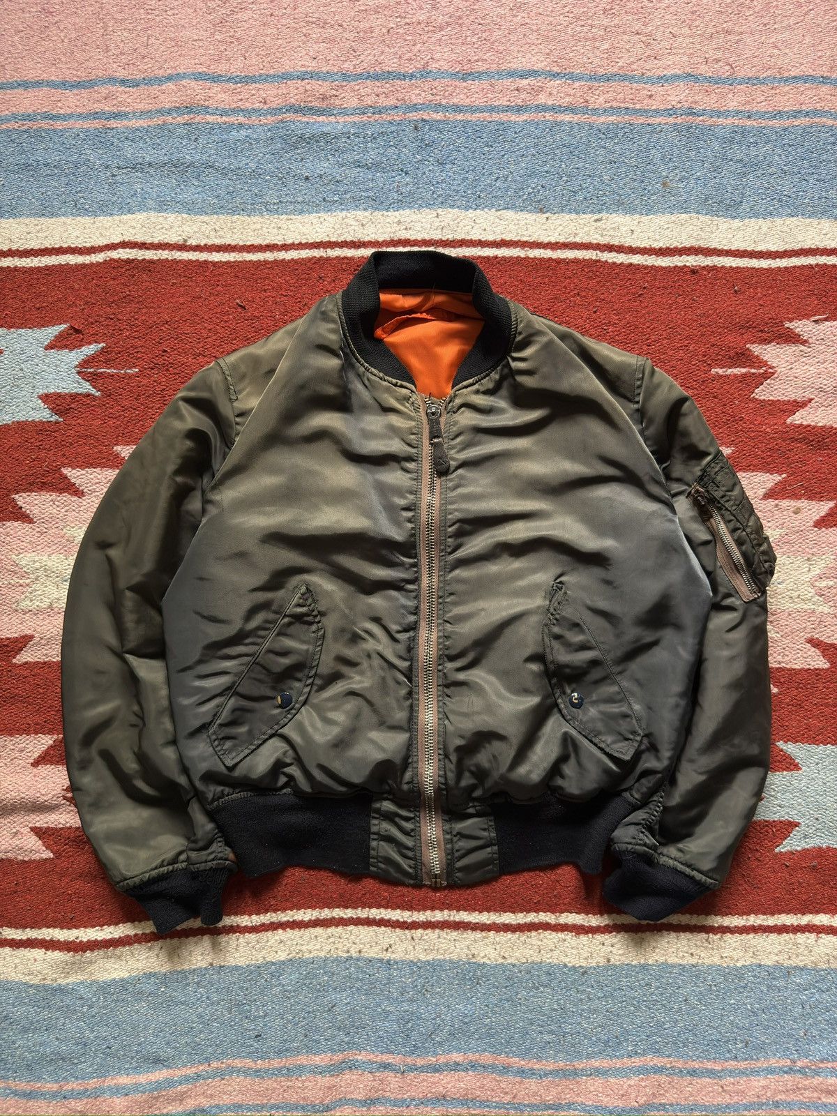Alpha Industries × Vintage Vintage 1970s MA-1 Bomber Jacket Size US M / EU 48-50 / 2 - 1 Thumbnail