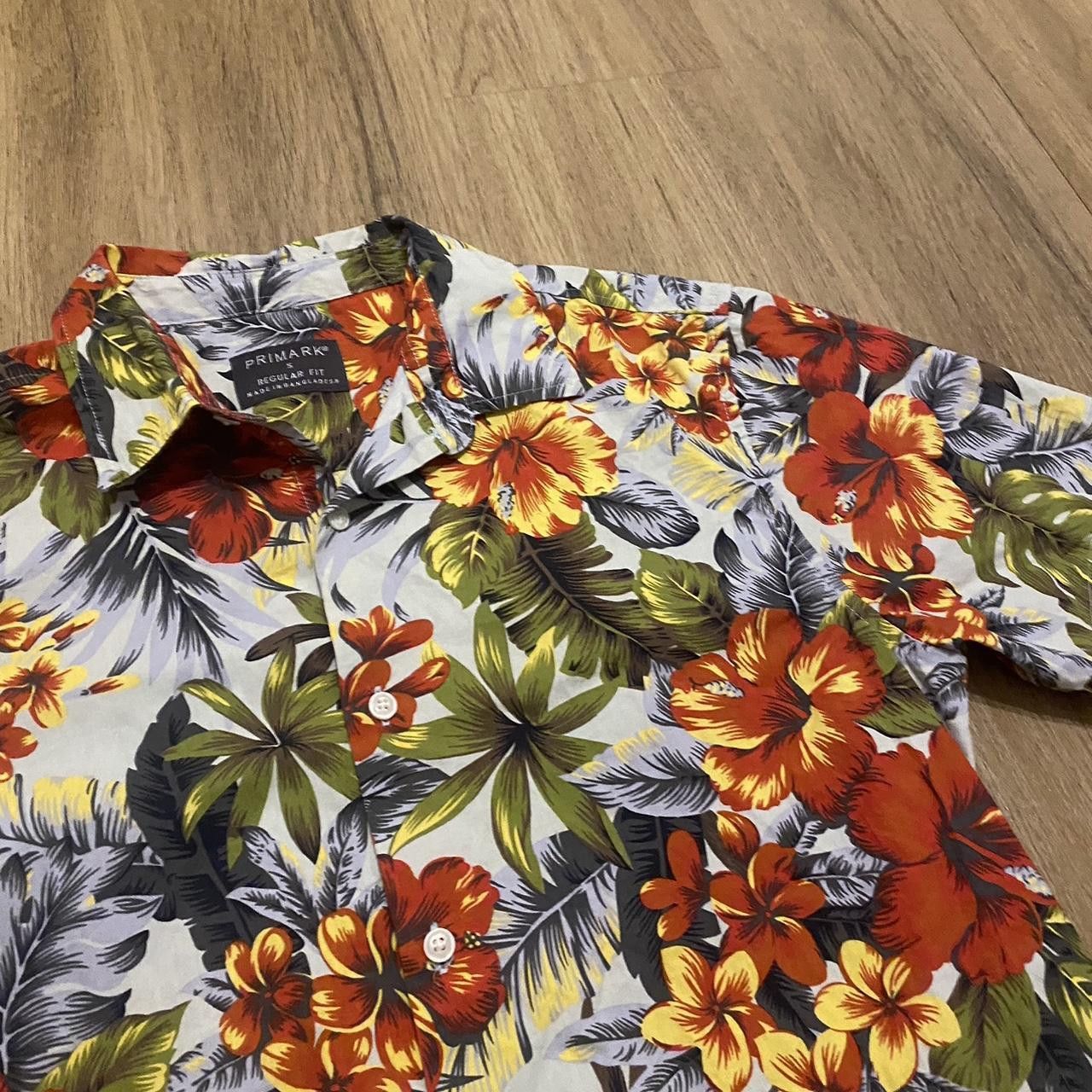 Other Multicolor floral Hawaiian shirt with short sleeves Size US S / EU 44-46 / 1 - 3 Thumbnail
