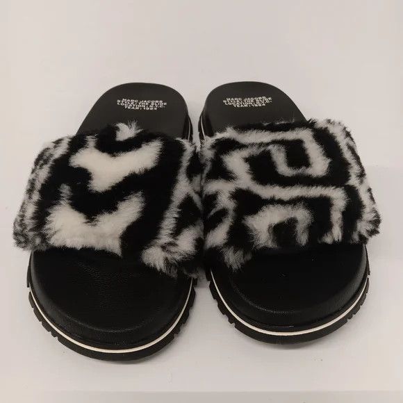 Marc Jacobs Marc Jacobs Women's "The Monogram Teddy Slide" - EU40/US10 Size US 10 / IT 40 - 7 Thumbnail