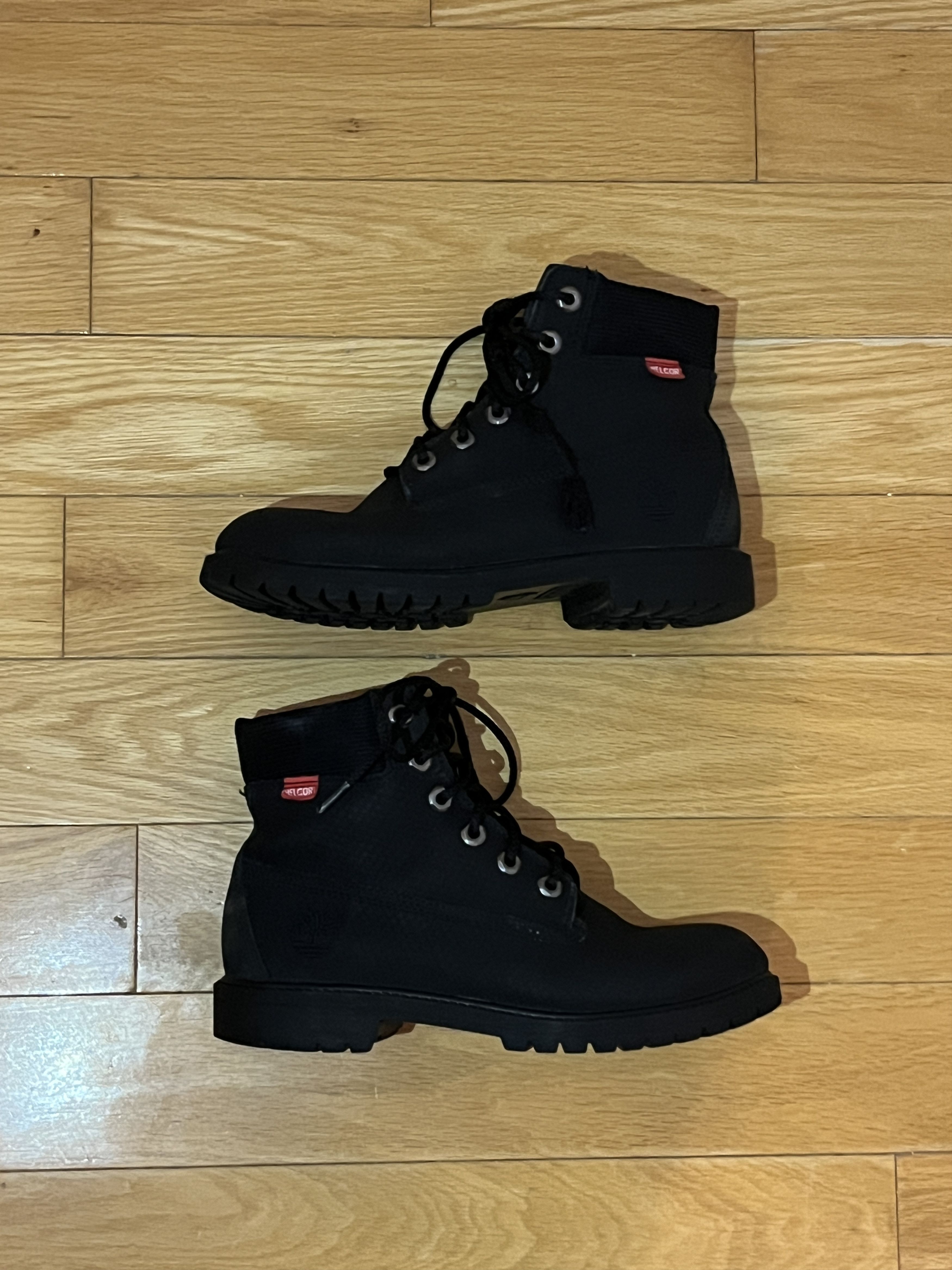 Timberland Timberland 6 Inch Premium Boots Black US7 Women/US5.5 Men Size US 7 / IT 37 - 4 Thumbnail