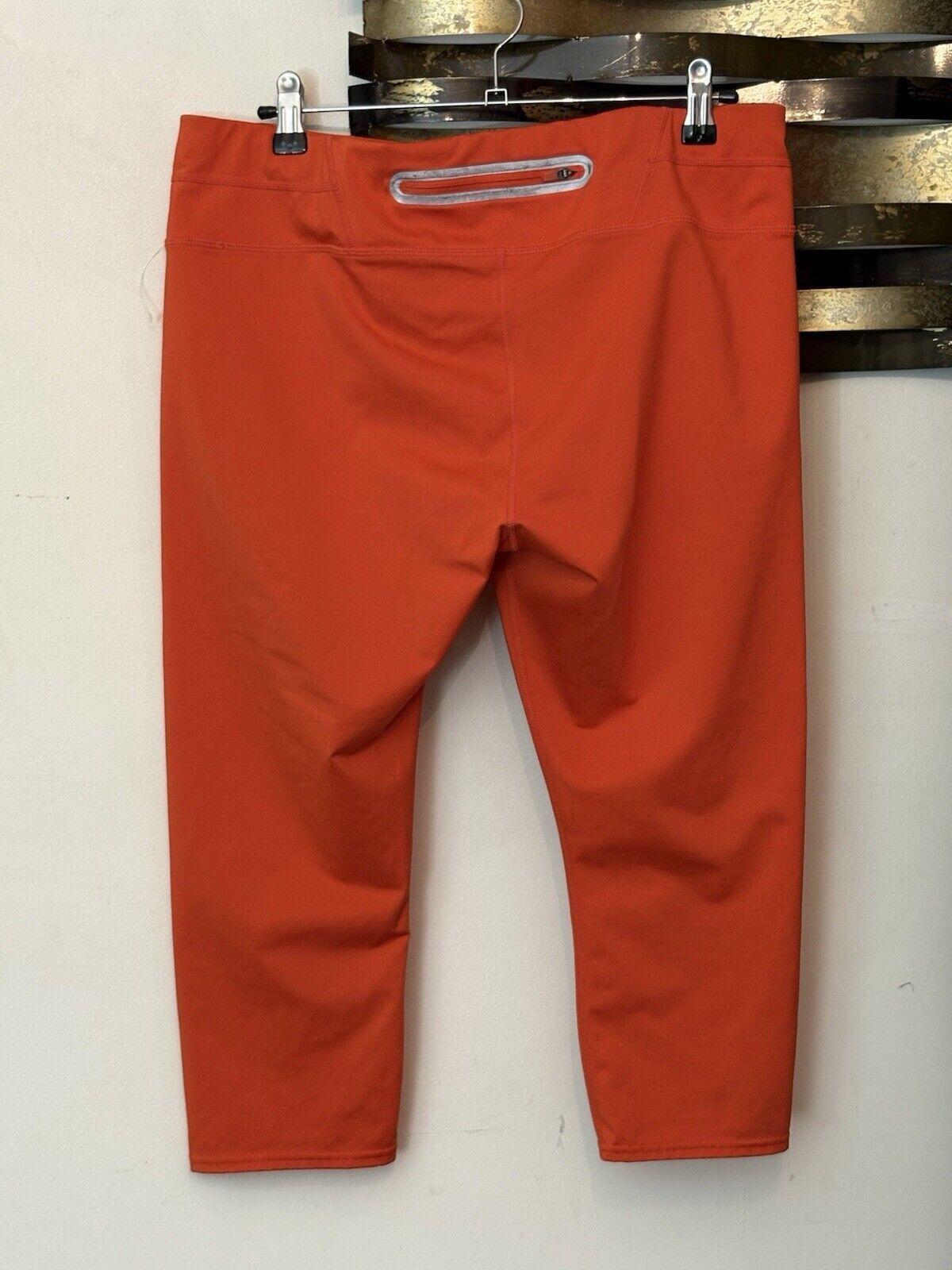 Athleta Athleta Capri Leggings XL Size 32" / US 10 / IT 46 - 2 Thumbnail