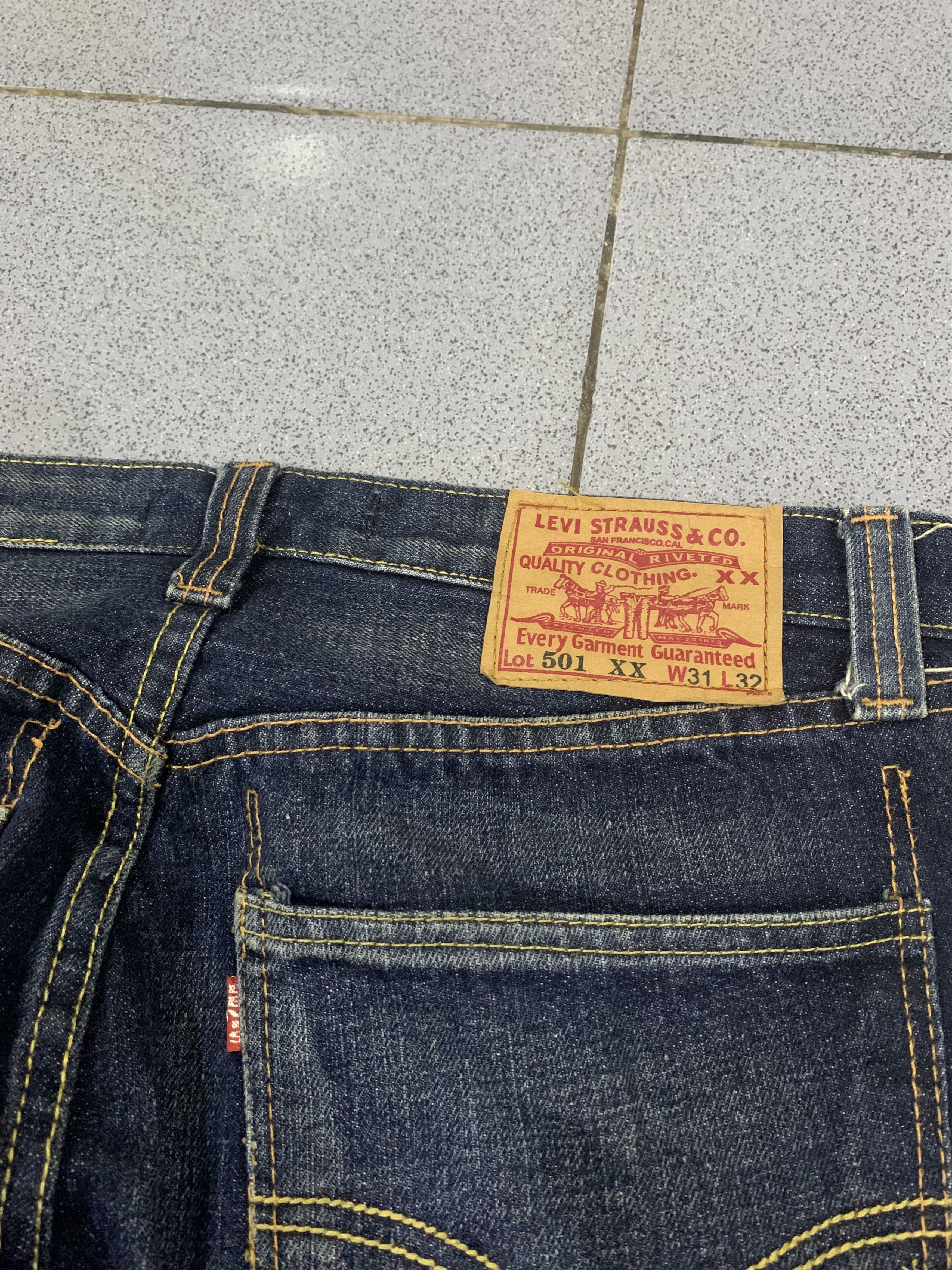 Levi's × Levi's Vintage Clothing × Vintage Levi’s 501 Selvedge Vintage Made In USA Size US 31 - 6 Thumbnail