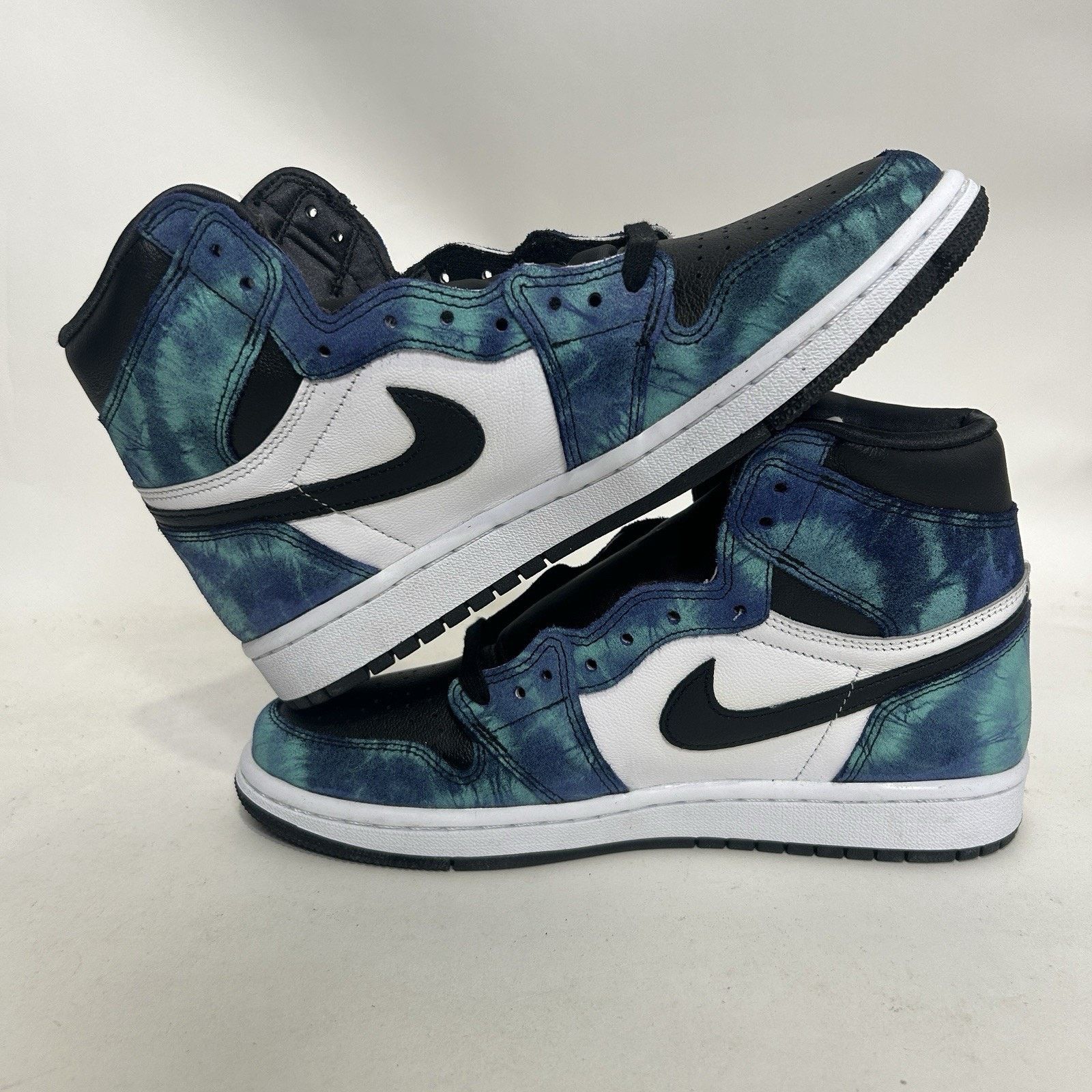 Jordan Brand Nike Air Jordan 1 Retro High OG WMNS “Tie-Dye Blue” Size US 8.5 / IT 38.5 - 3 Thumbnail