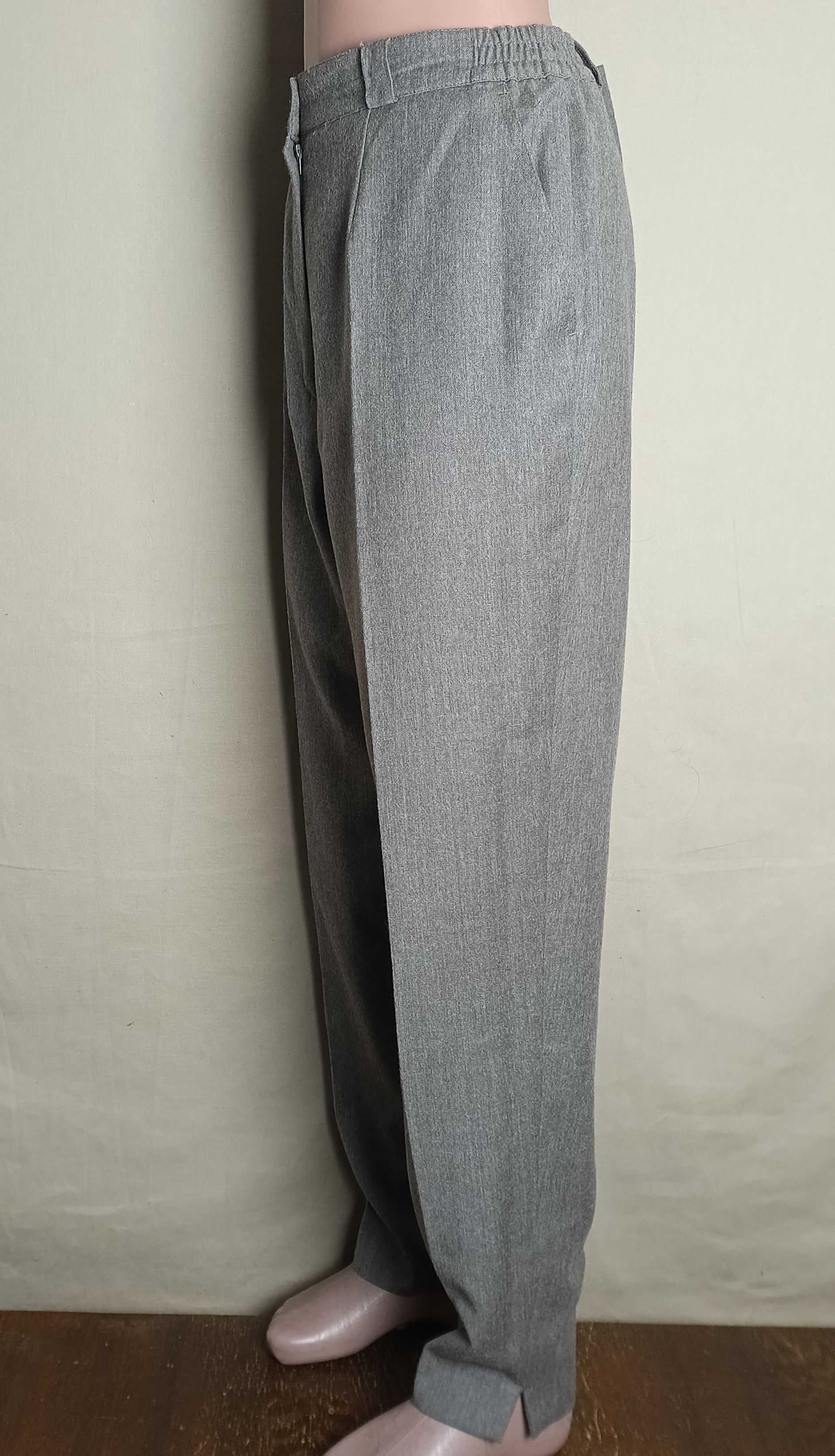 Vintage × Yves Saint Laurent Yves Saint Laurent Wool Classic Womens Pants Size FR40 Size 28" / US 6 / IT 42 - 5 Thumbnail