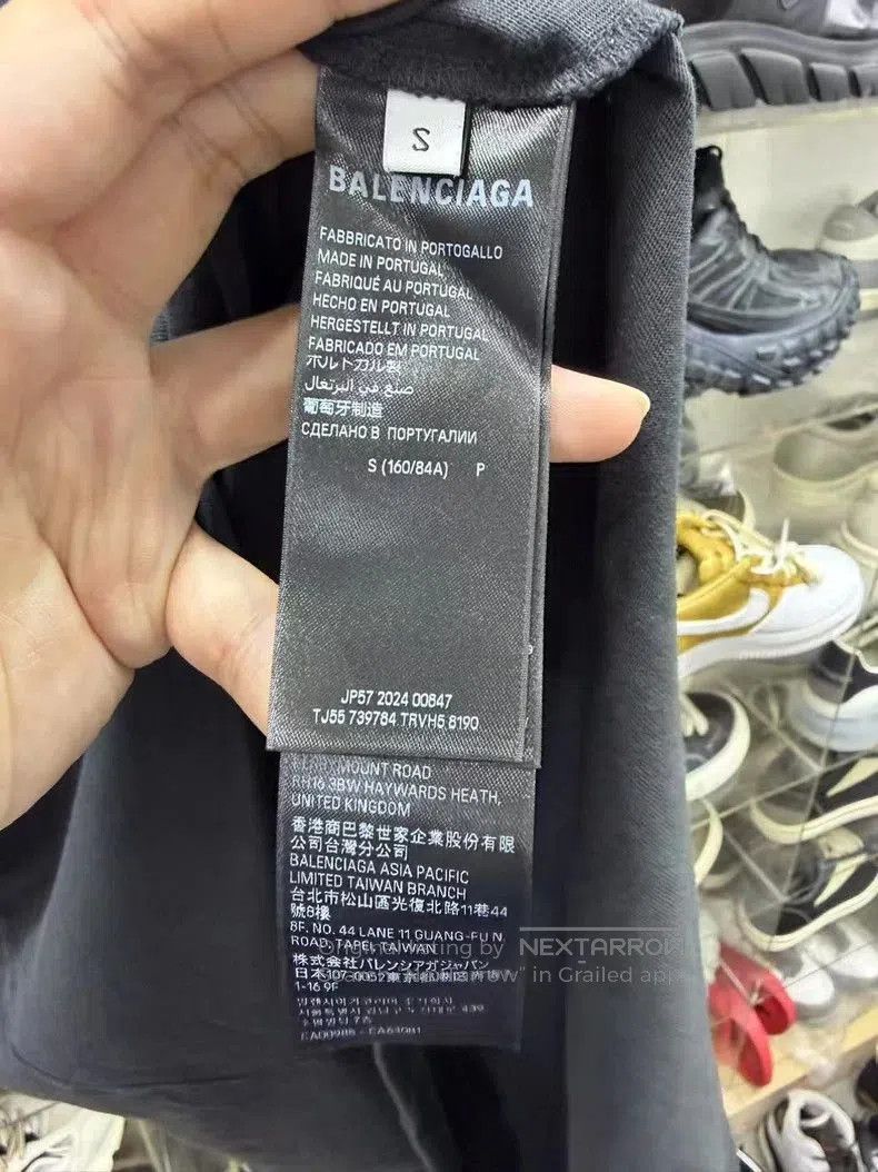 Balenciaga Balenciaga Washed Black Logo Short Sleeve Tee. Size US S / EU 44-46 / 1 - 3 Thumbnail