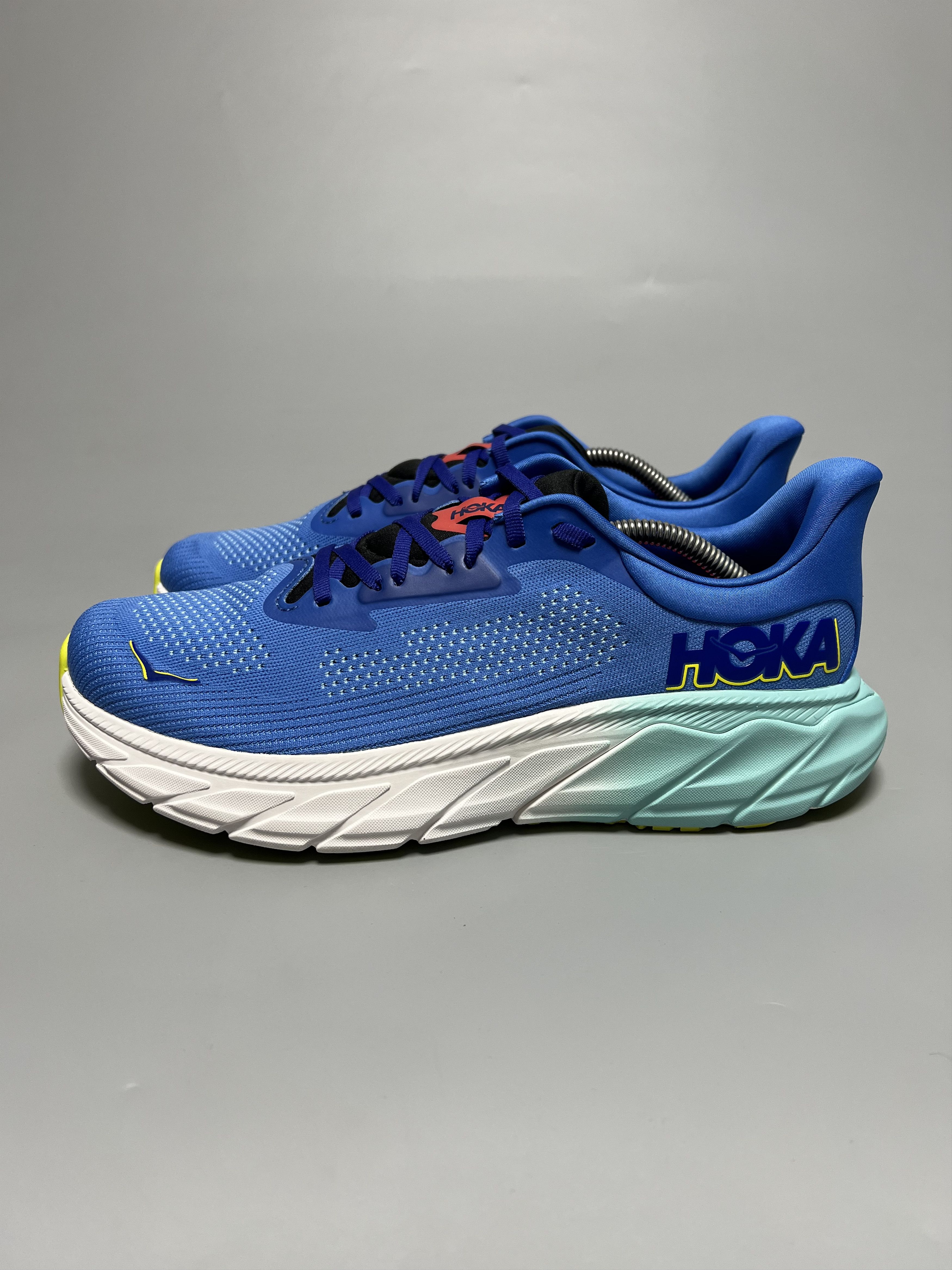 Hoka 9.5 EE Hoka One One Arahi 7 Wide Running Shoes Walking Gym Size US 9.5 / EU 42-43 - 2 Thumbnail