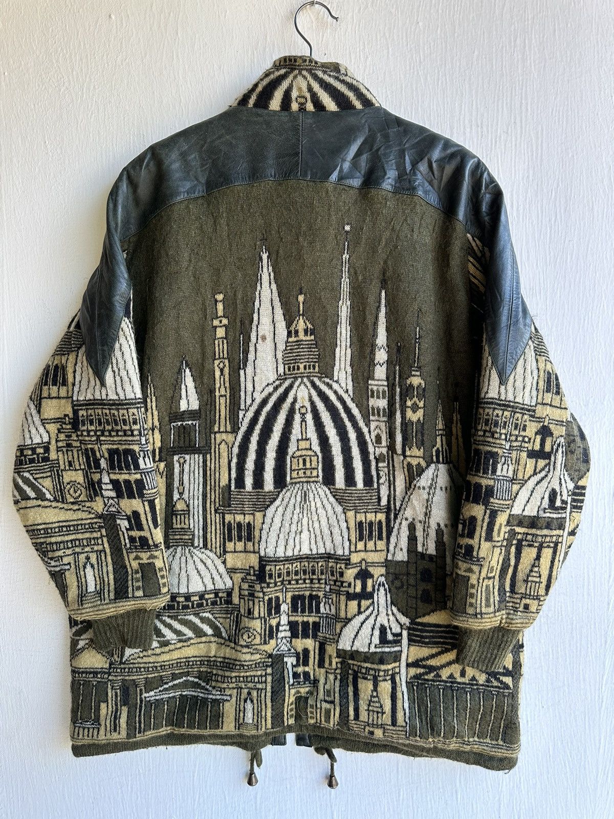 Barque Vintage Baroque embroidery Lamb Skins knit bomber jacket Size US L / EU 52-54 / 3 - 12 Thumbnail