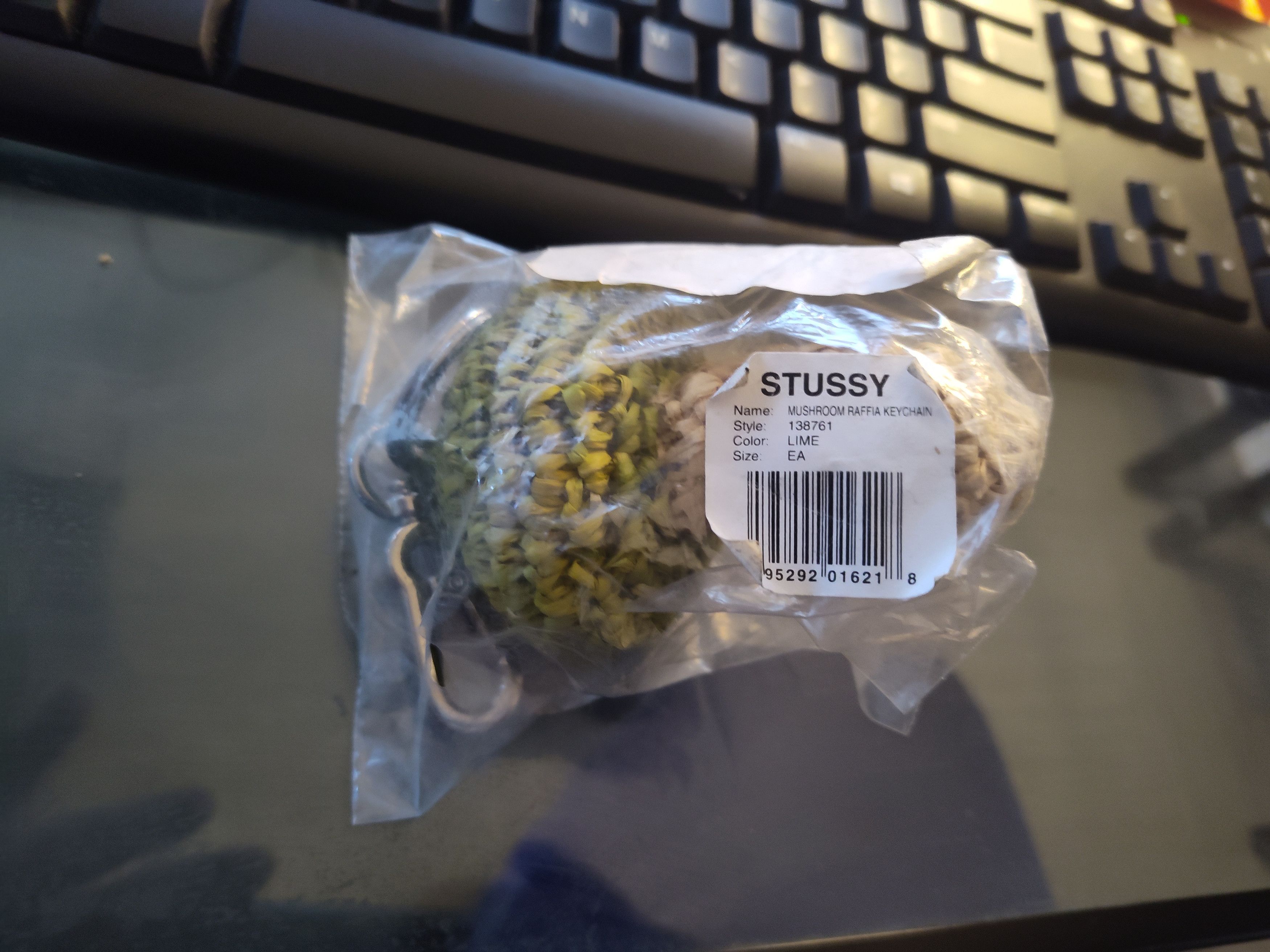 Stussy Stussy MUSHROOM RAFFIA KEYCHAIN Size ONE SIZE - 4 Thumbnail