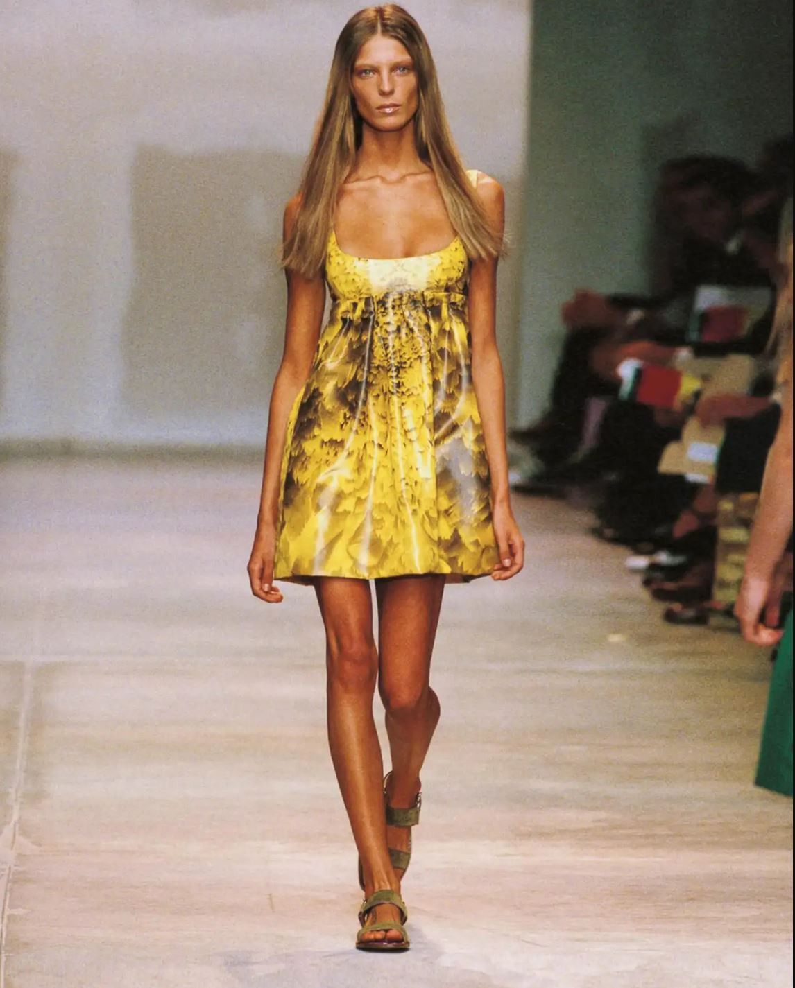 Prada S/S 2005 Prada Miuccia Runway Silk Medium Large Dress Size M / US 6-8 / IT 42-44 - 1 Thumbnail