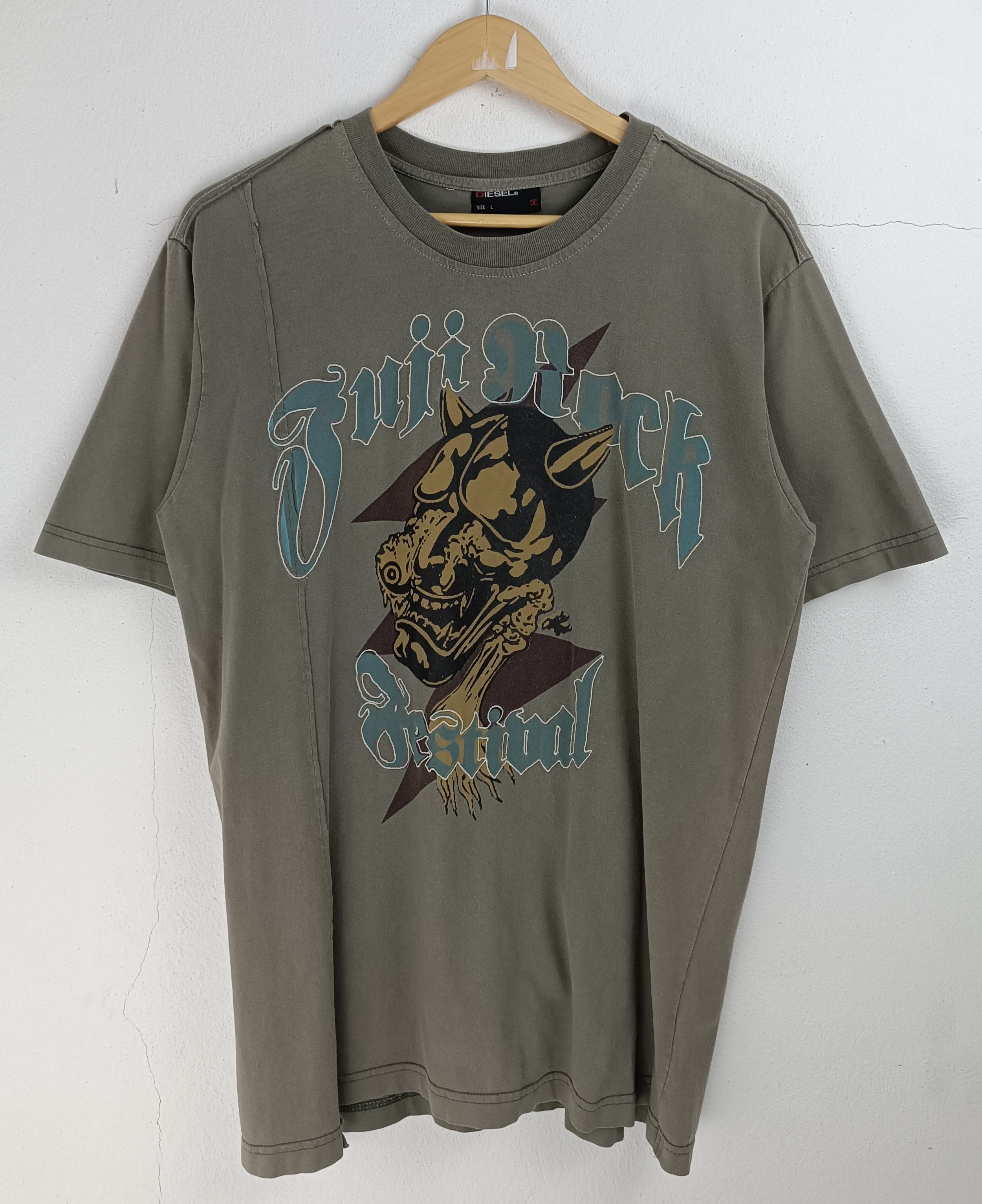 Diesel THRASHED FADED VINTAGE Y2K DIESEL X FUJI ROCK FEST PUNK TEE Size US L / EU 52-54 / 3 - 3 Thumbnail