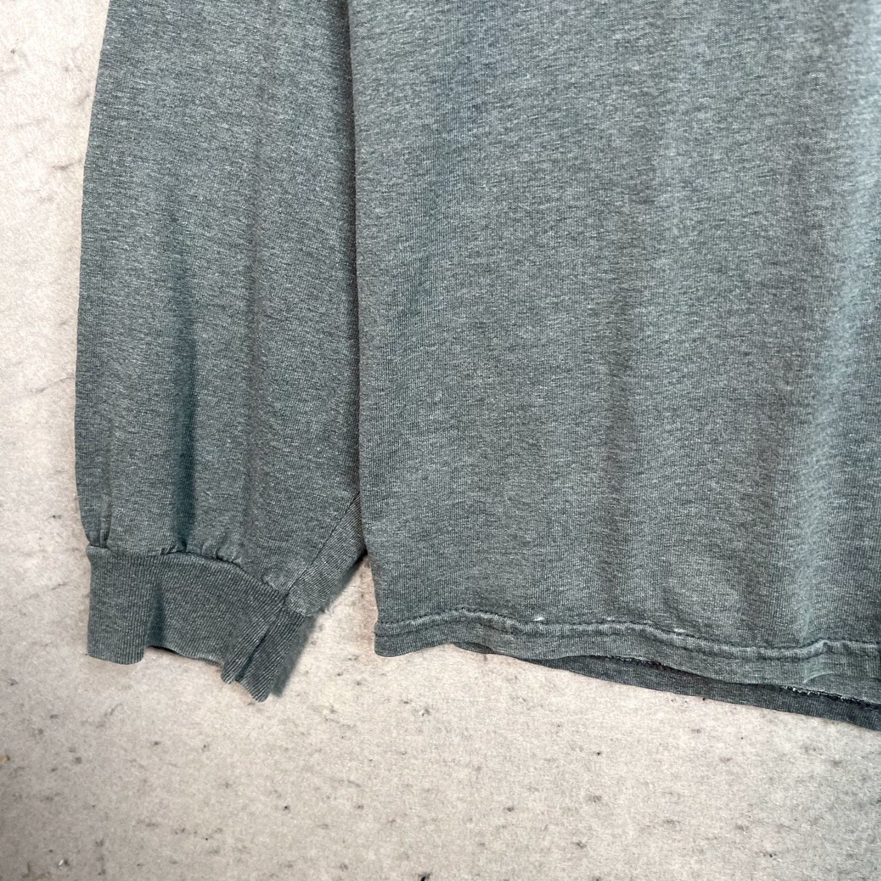 Gildan VINTAGE Gildan 2014 FIM Superbike World Championship Long Sleeve T-Shirt Adult 2XL Gray Motorcycle Mens Size US XXL / EU 58 / 5 - 6 Thumbnail