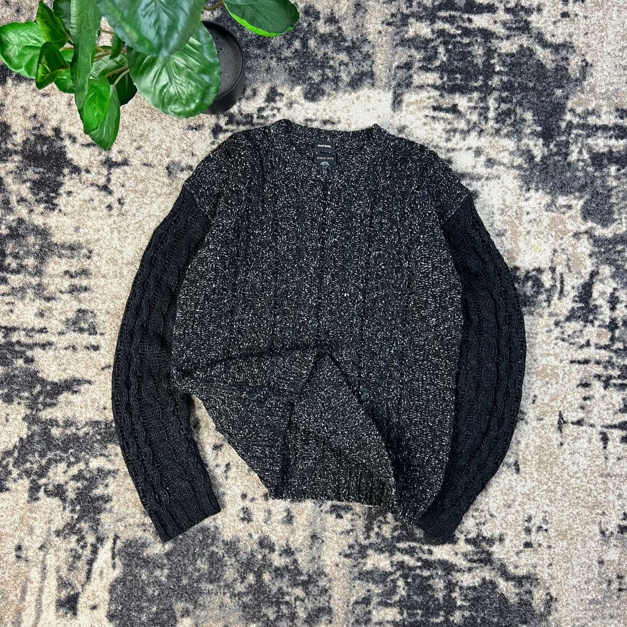 Diesel Diesel Vintage Luxury Mini Logo Cable Knit Wool Sweater Size US L / EU 52-54 / 3 - 1 Thumbnail