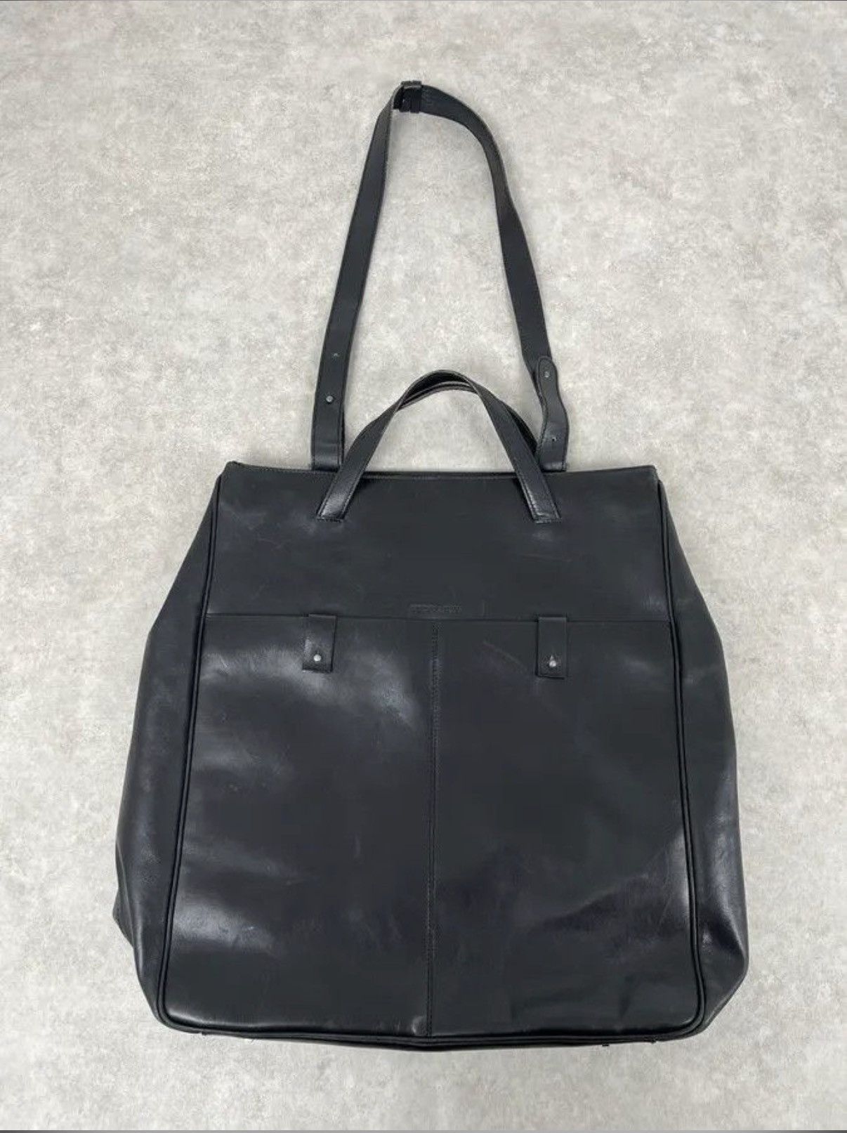 Giorgio Armani Black Leather Shoulder Bag - oversized Size ONE SIZE - 1 Thumbnail