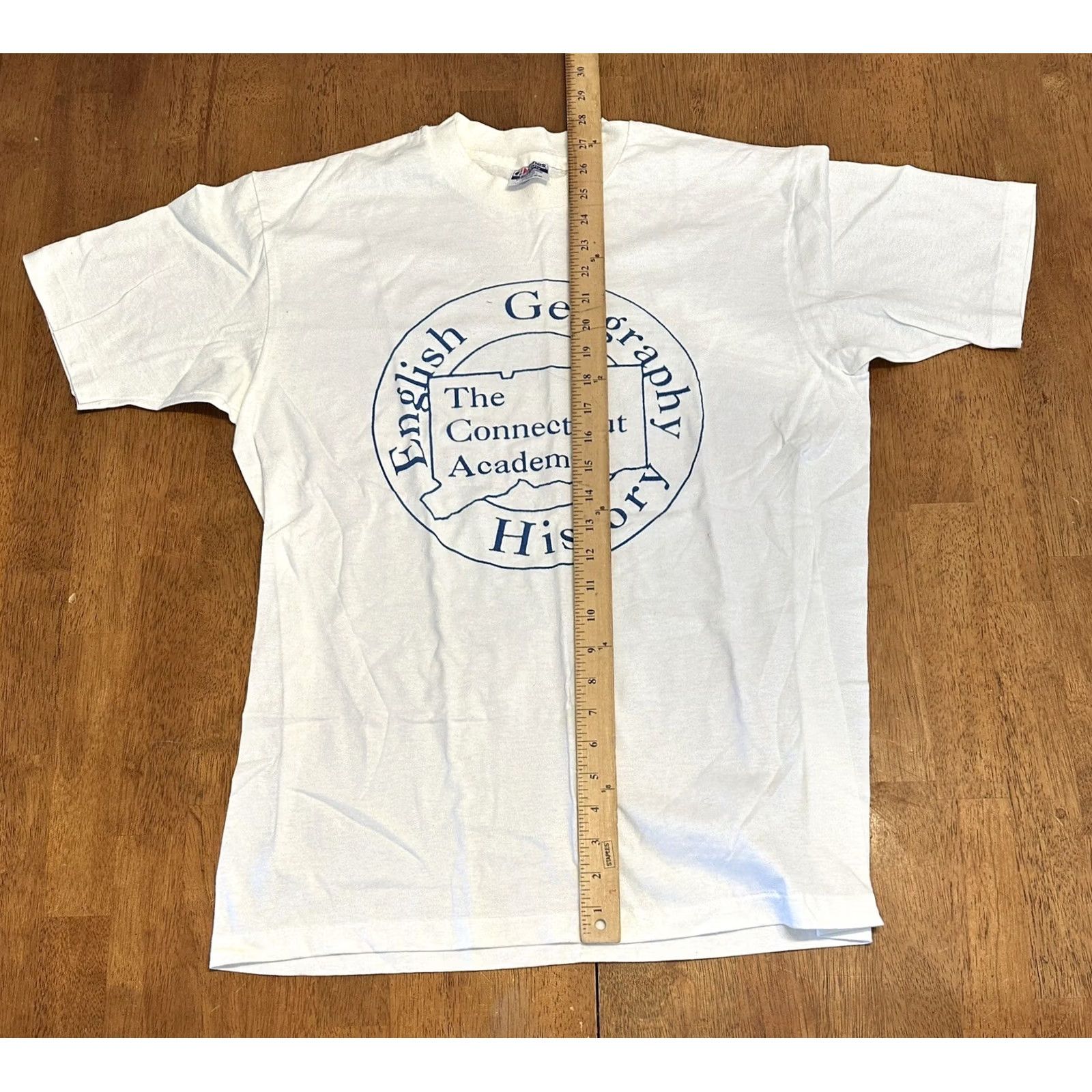 Fruit Of The Loom VINTAGE The Connecticut Academy Shirt 90s Education Single Stitch Large Adult Size US L / EU 52-54 / 3 - 6 Thumbnail