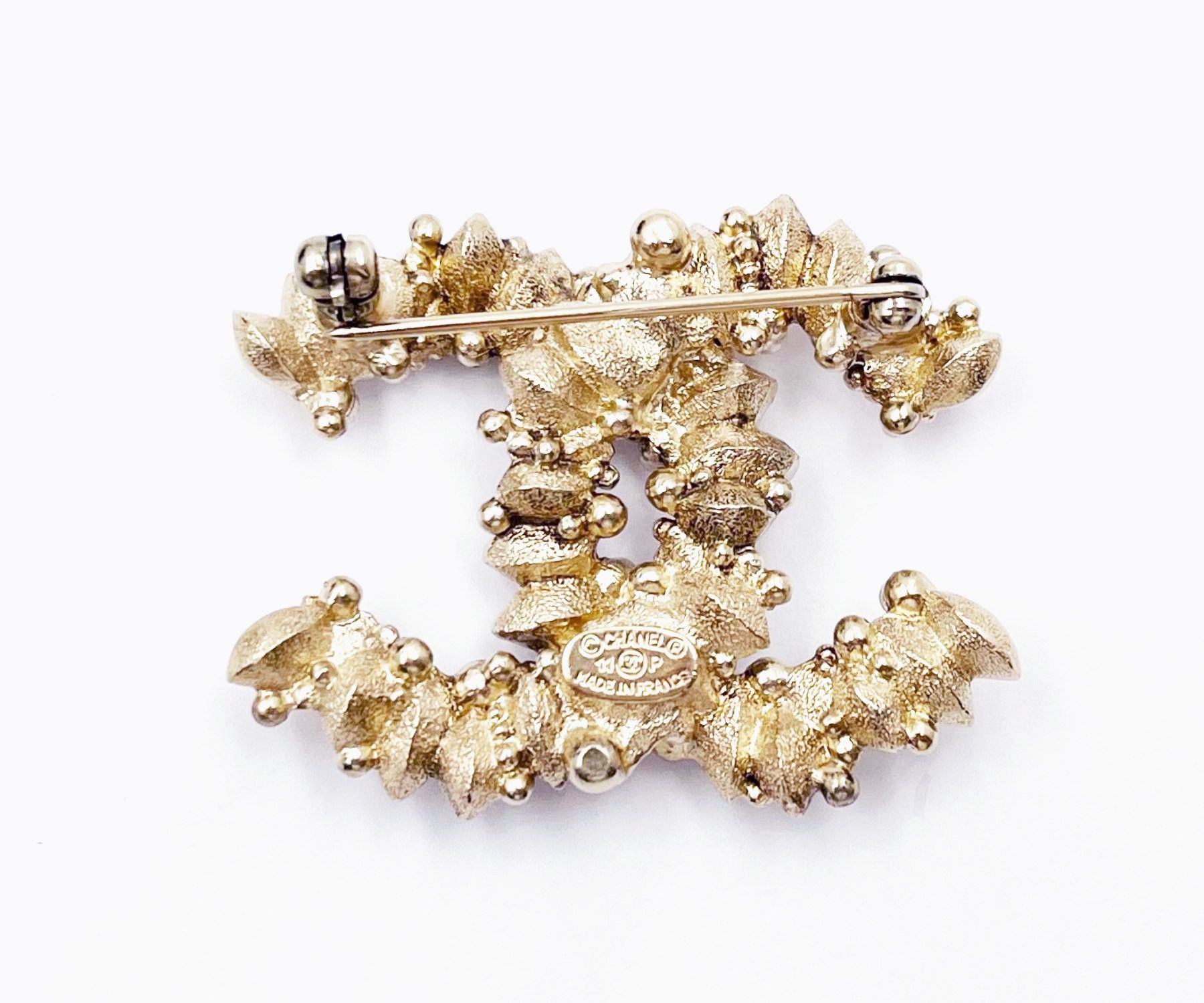 Chanel Chanel Gold CC Marquise Crystal Pearl Brooch Size ONE SIZE - 3 Thumbnail