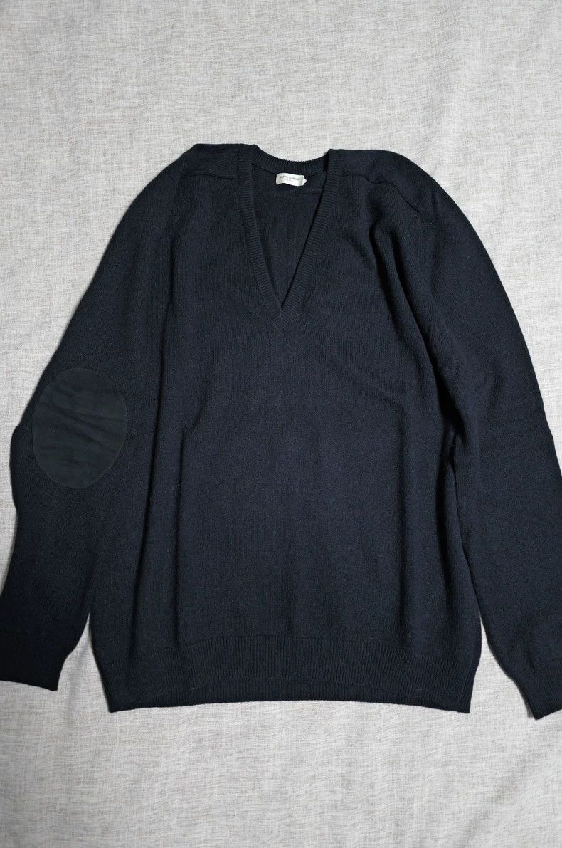 Saint Laurent Paris Saint Laurent Paris Black cashmere v-neck sweater Size XL / US 12-14 / IT 48-50 - 1 Thumbnail