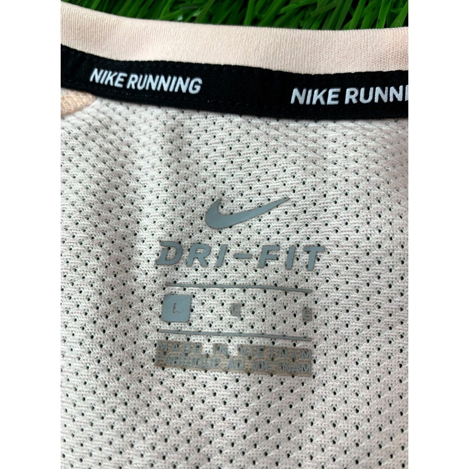 Nike Nike Dri-FIT Women Shirt Jersey T-Shirt Tee Size L Peach Reflective Logos Training Running Summer - Womens Size L / US 10 / IT 46 - 5 Thumbnail