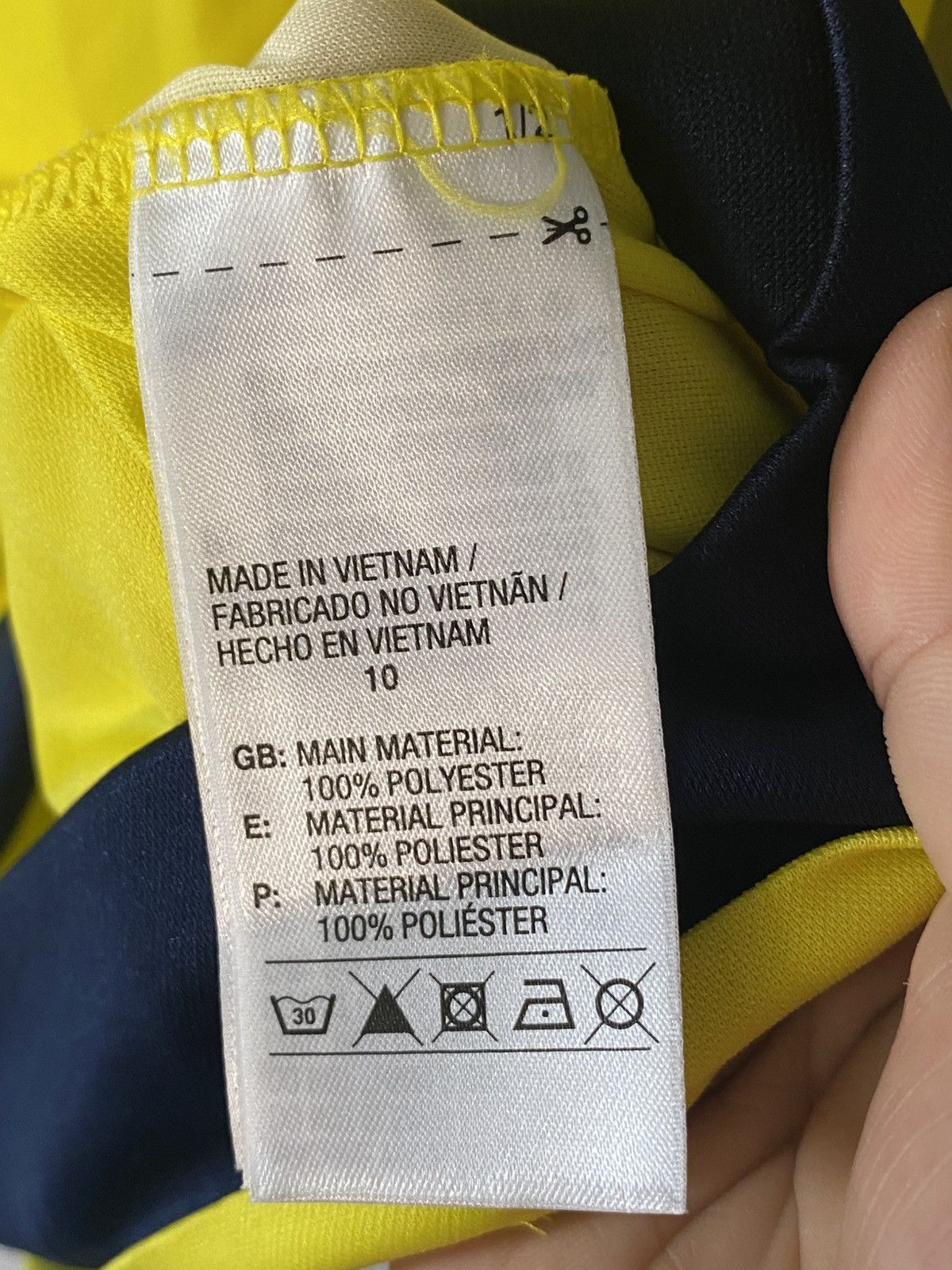 Adidas Columbia Adidas Soccer Jersey Football Shirt National Team Size US XL / EU 56 / 4 - 5 Thumbnail