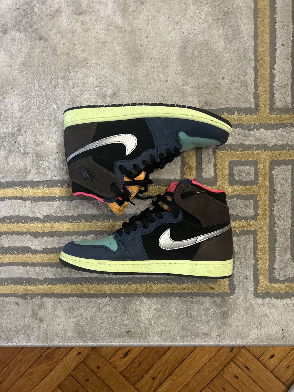 Jordan Brand Jordan 1 high tokyo bio hack Size US 10 / EU 43 - 5 Thumbnail