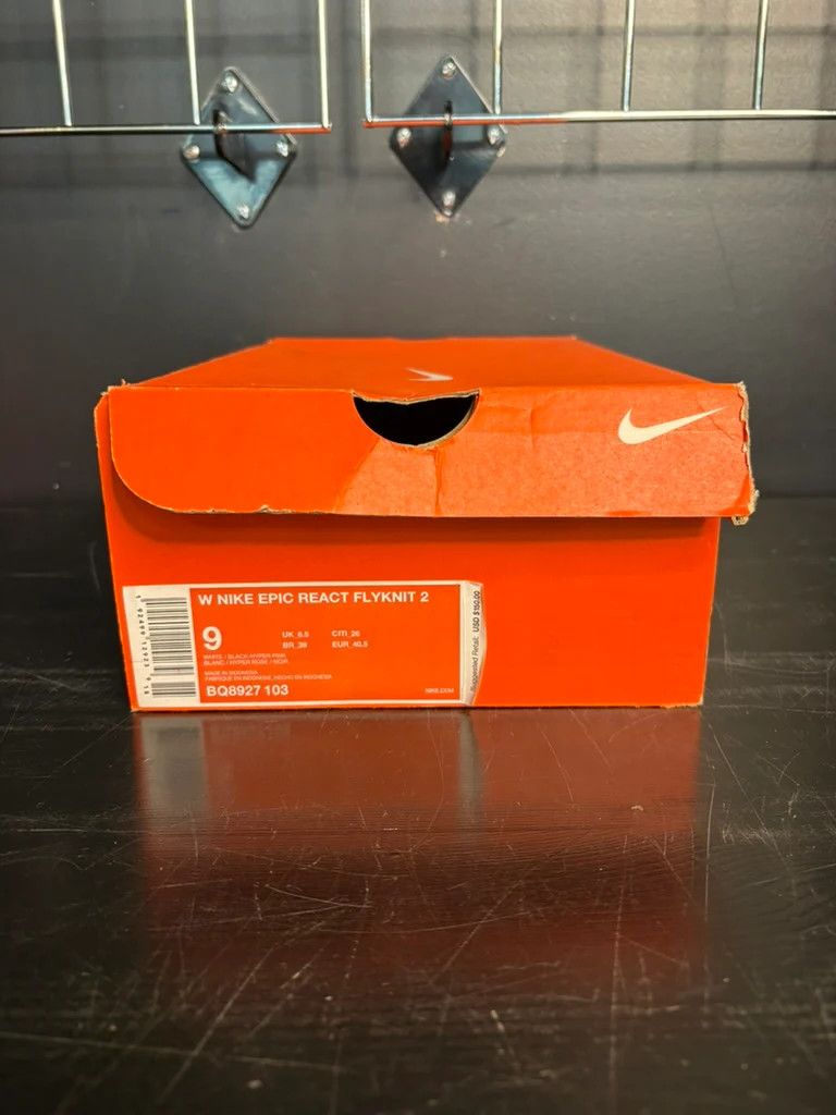 Nike Nike Epic "React" Flyknit 2 Running Shoe (Pink) (WMNS) **PRE-OWNED** - Size 9 Size US 9 / IT 39 - 7 Thumbnail